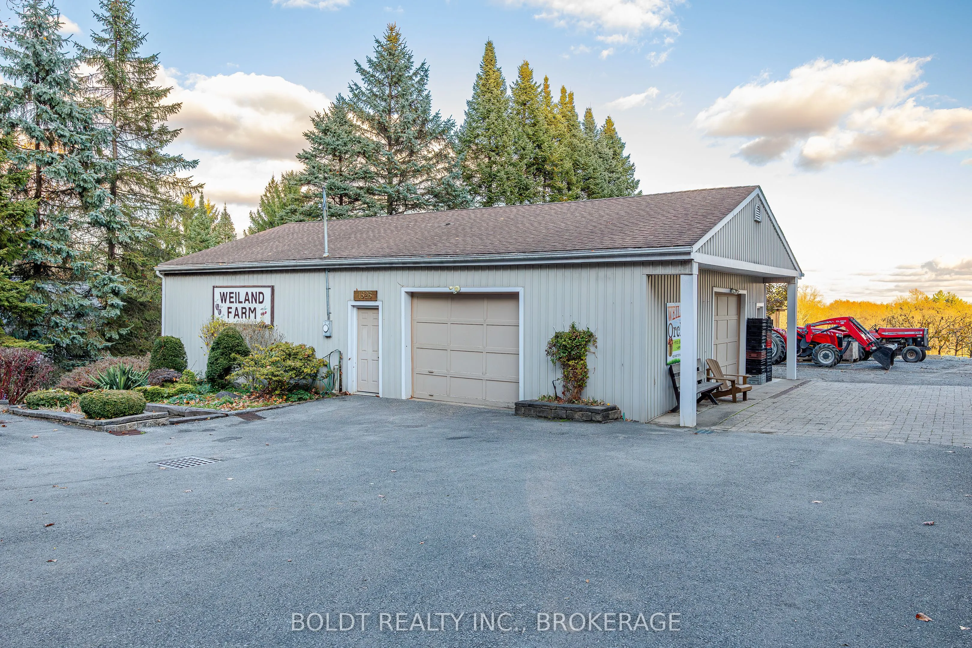1625 Haist Road
