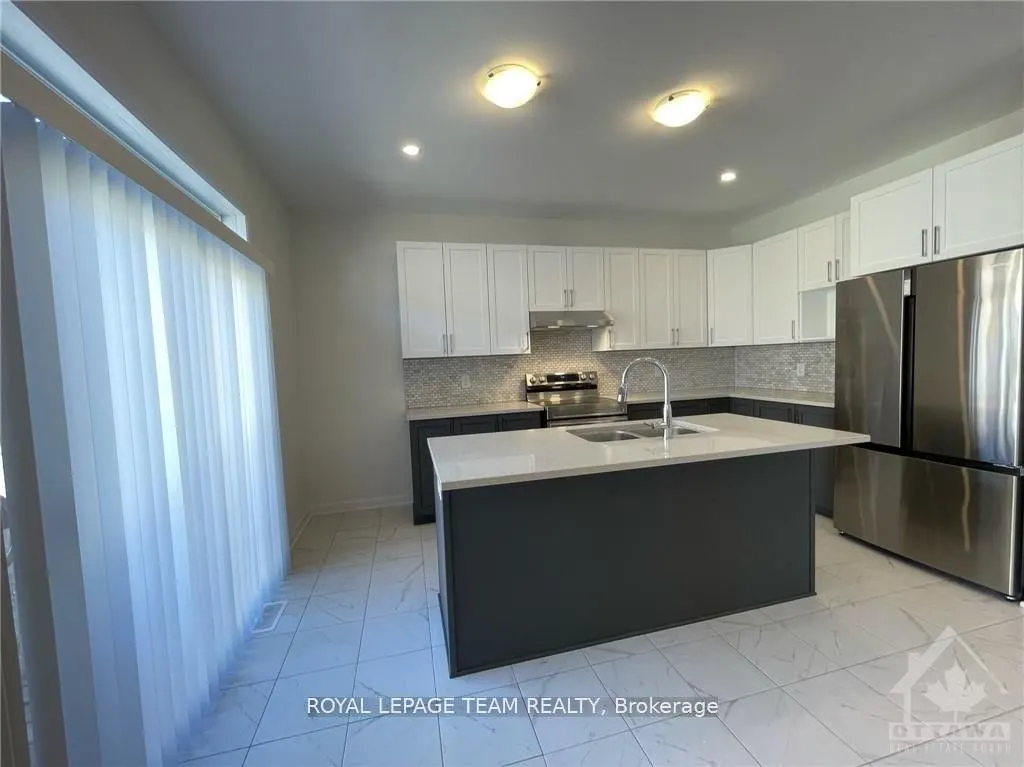 51 ERAMOSA Crescent