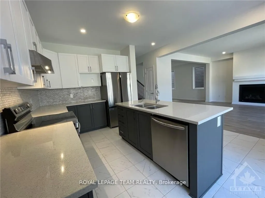 51 ERAMOSA Crescent