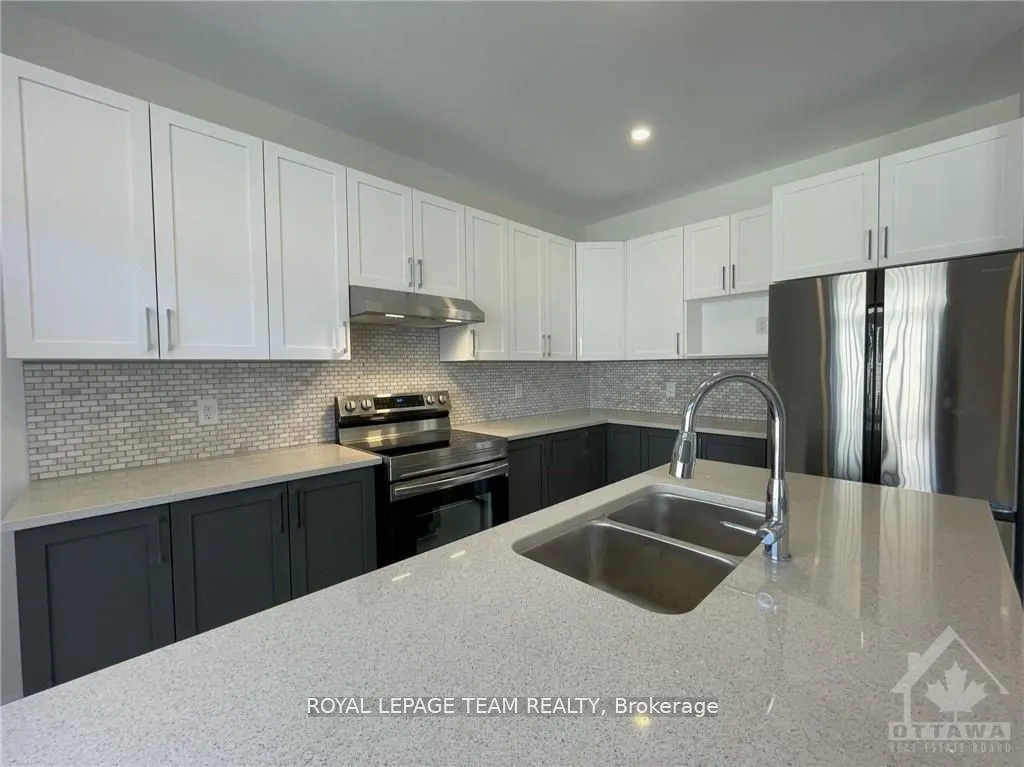 51 ERAMOSA Crescent