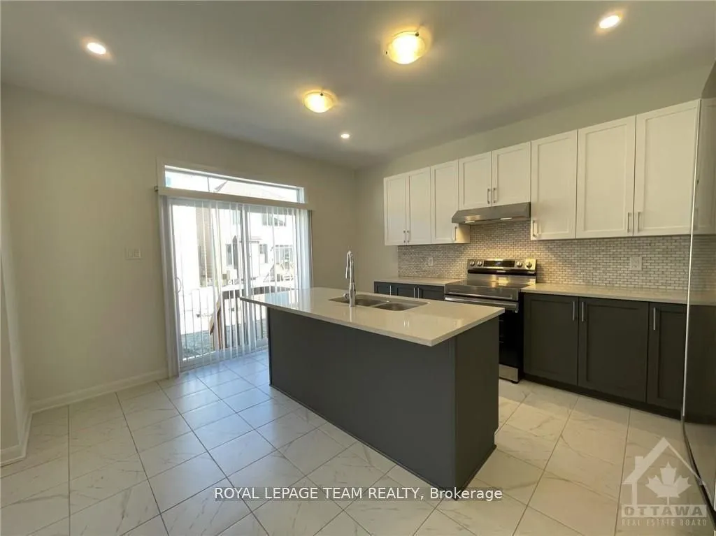 51 ERAMOSA Crescent