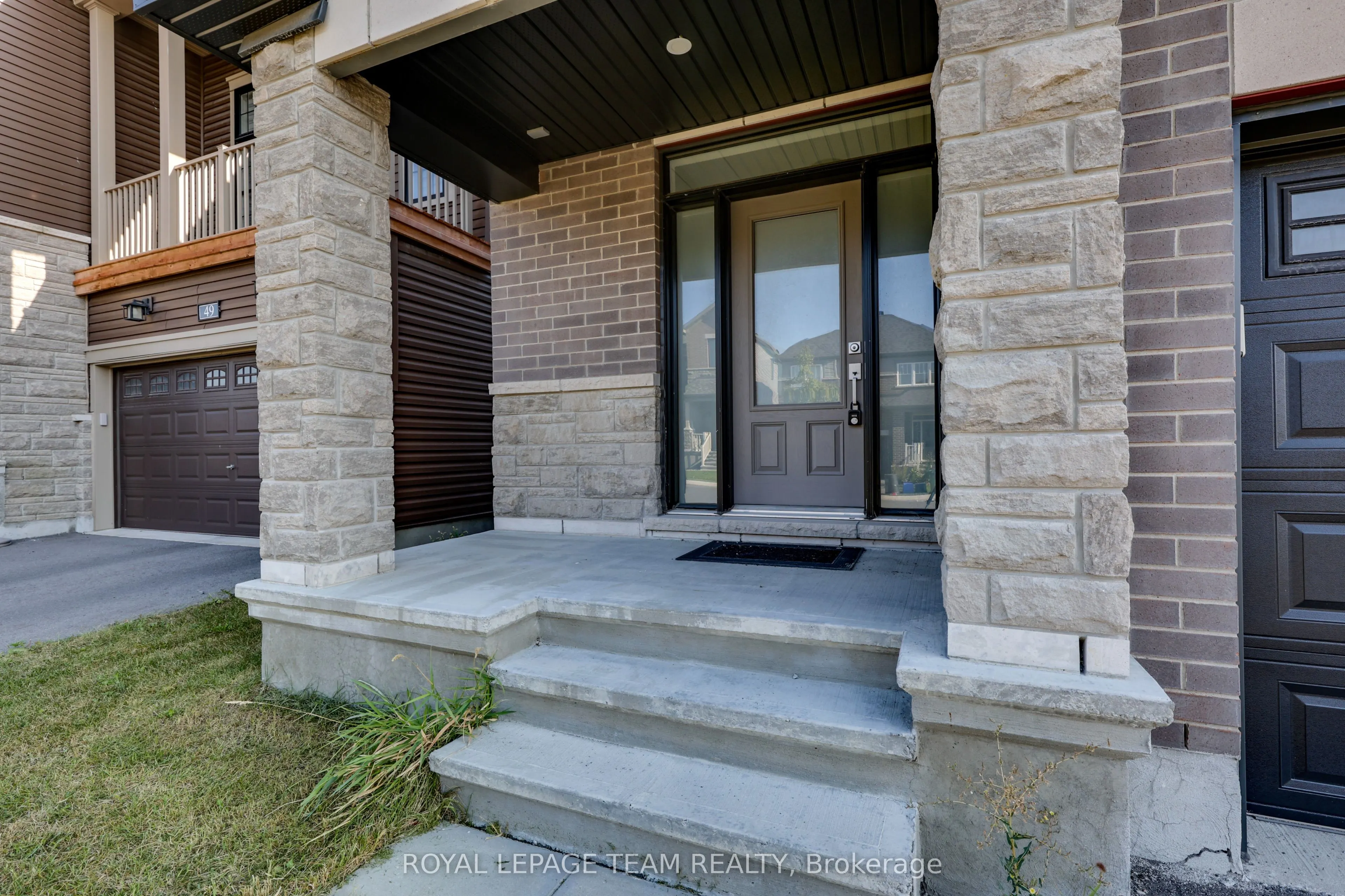 51 ERAMOSA Crescent
