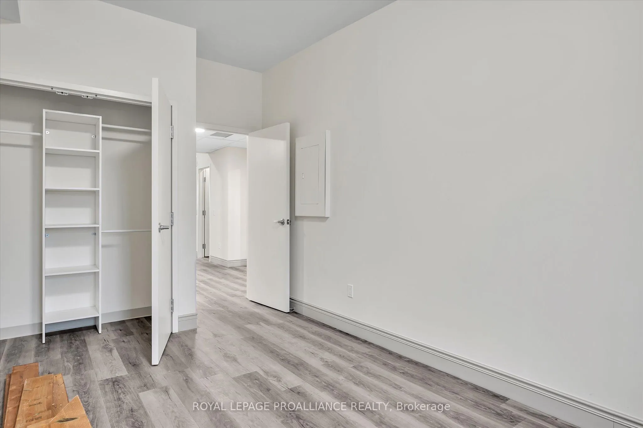 380 George Street, #2B