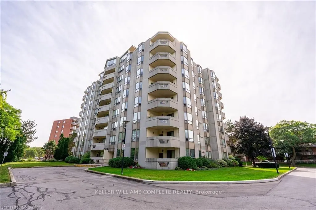 8 Village Green Boulevard #507