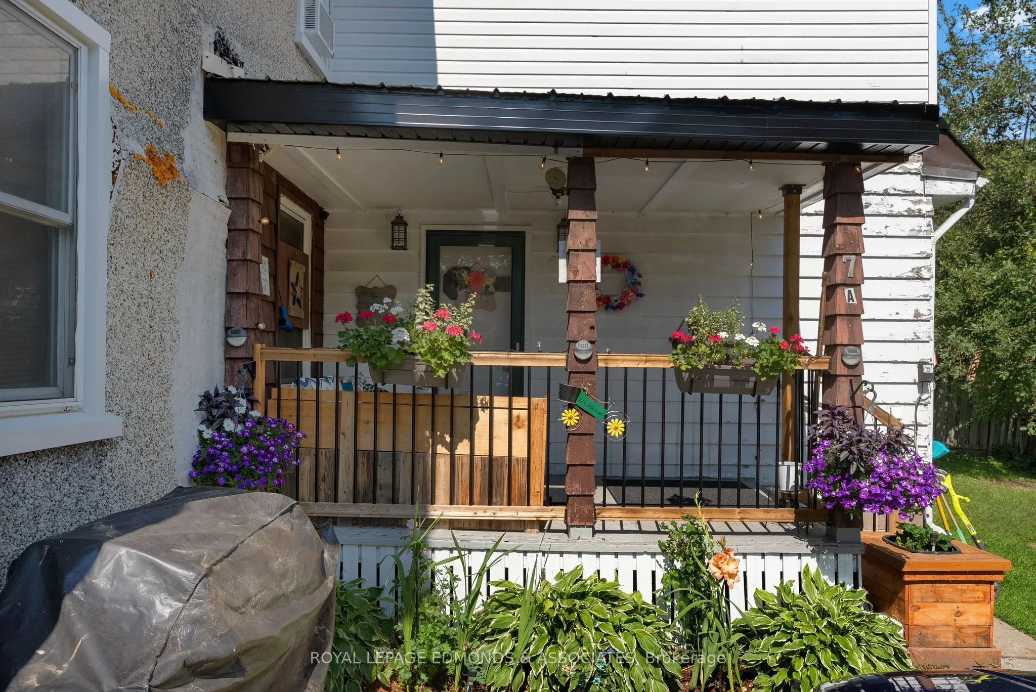 7 Isabella Street