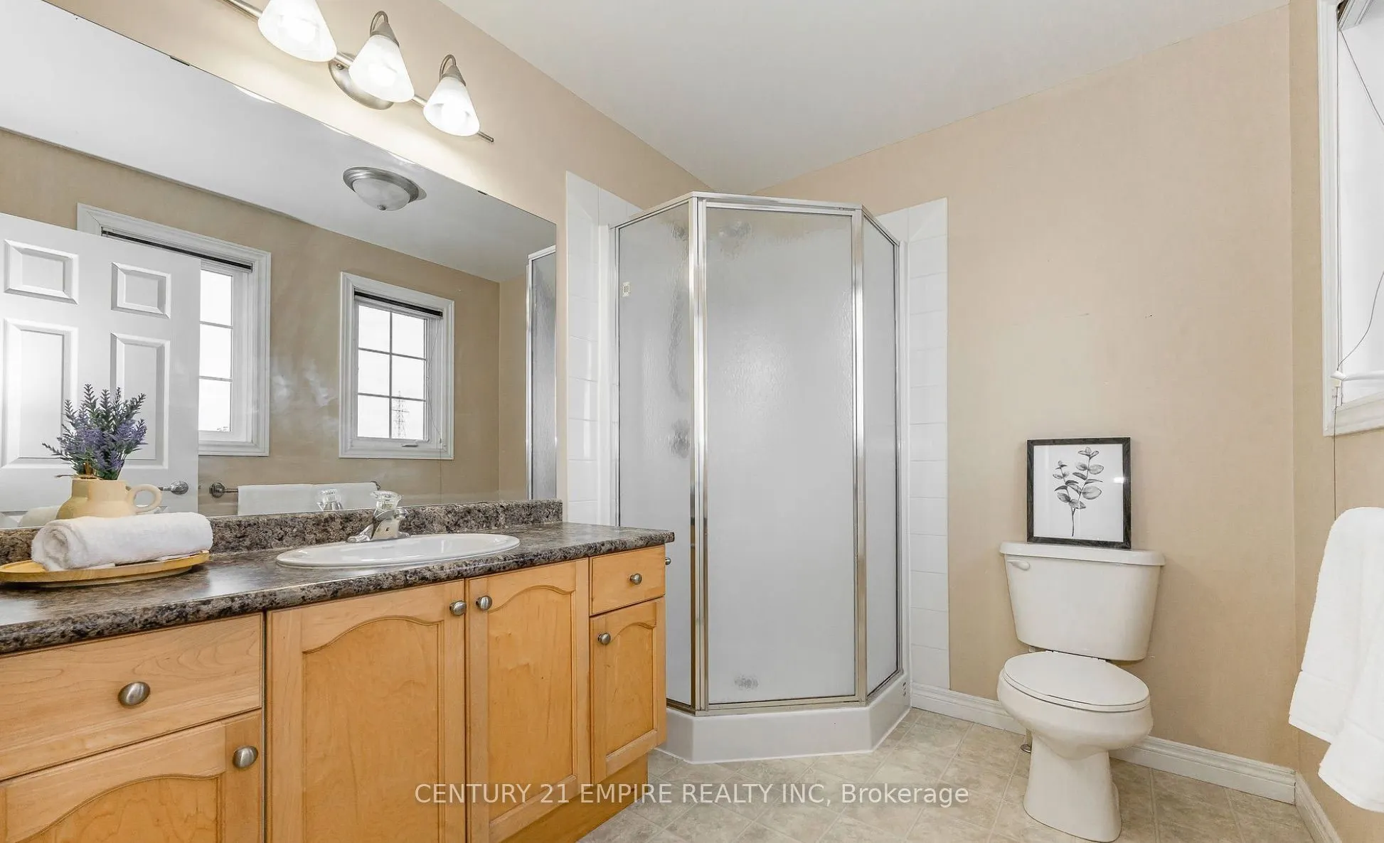565 Avignon Place