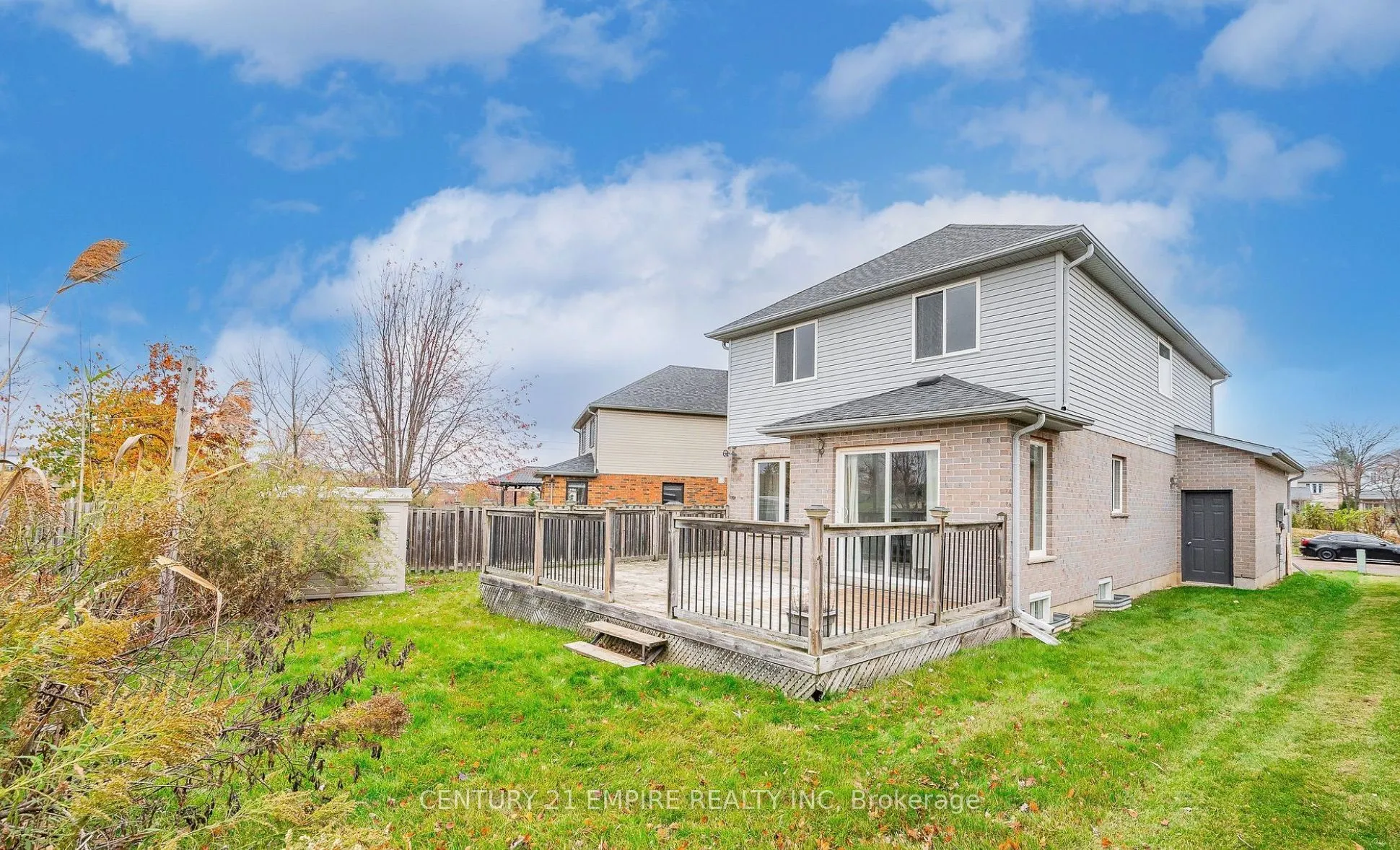 565 Avignon Place