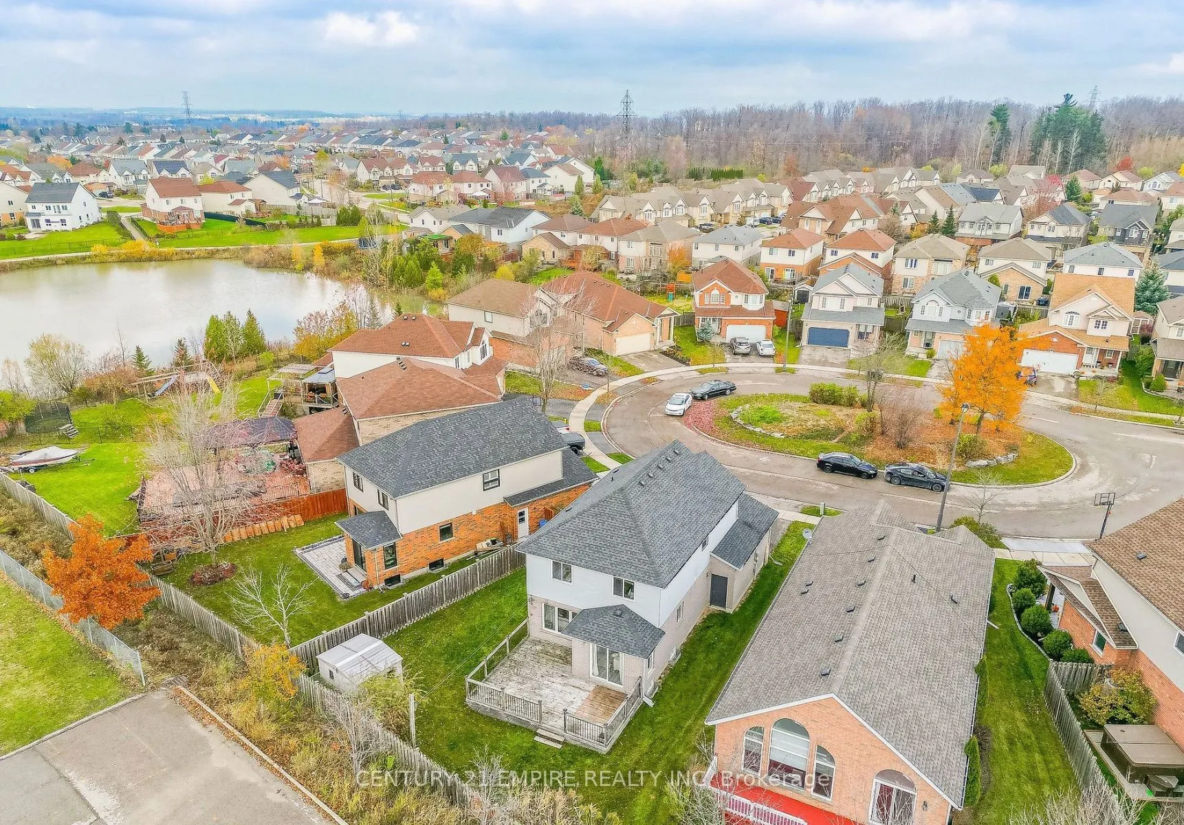 565 Avignon Place