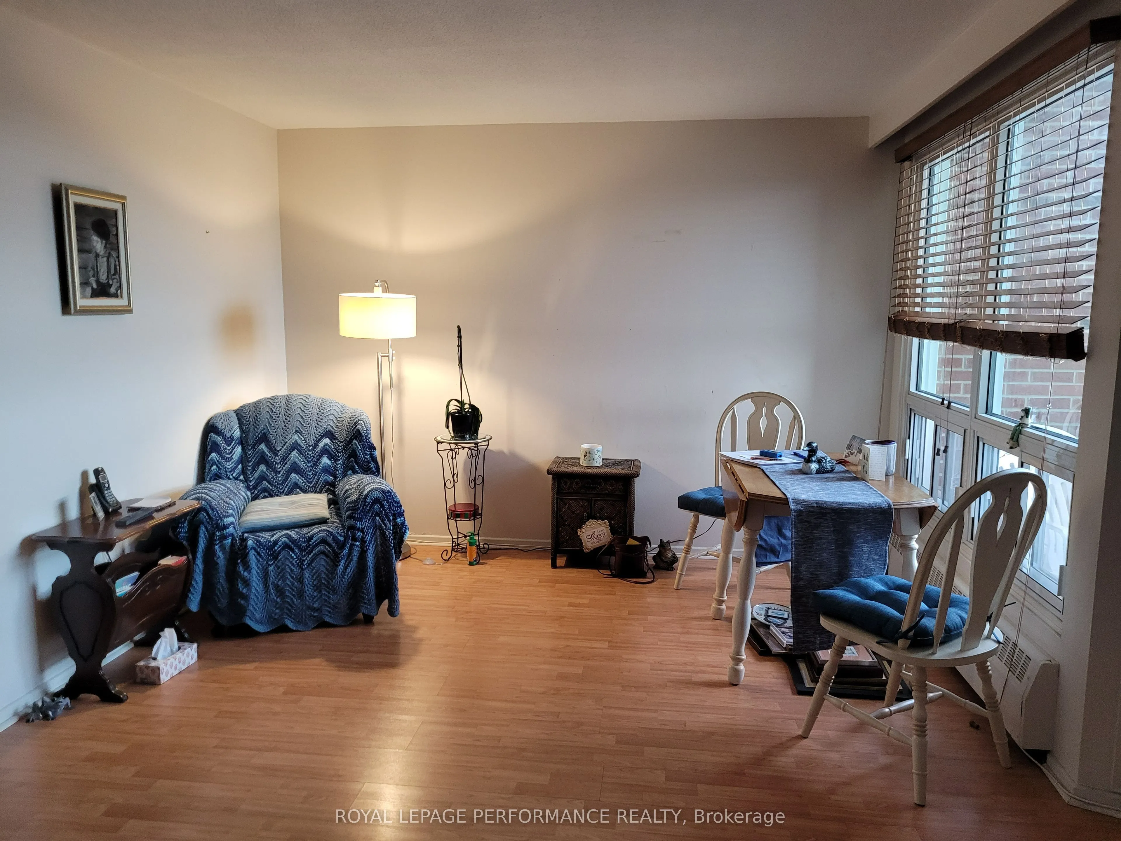 915 Elmsmere Road, #612