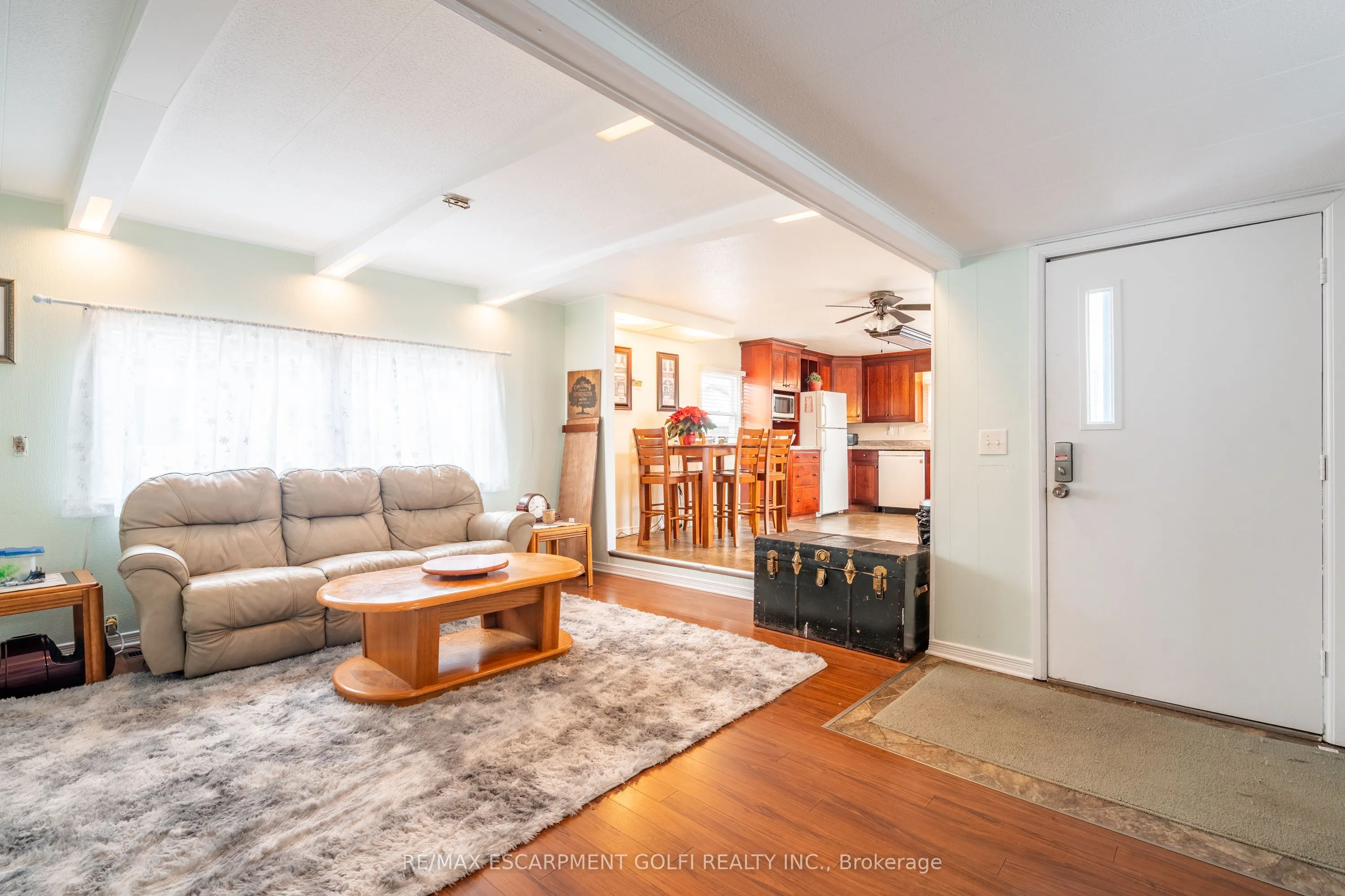 4588 Martha Lane