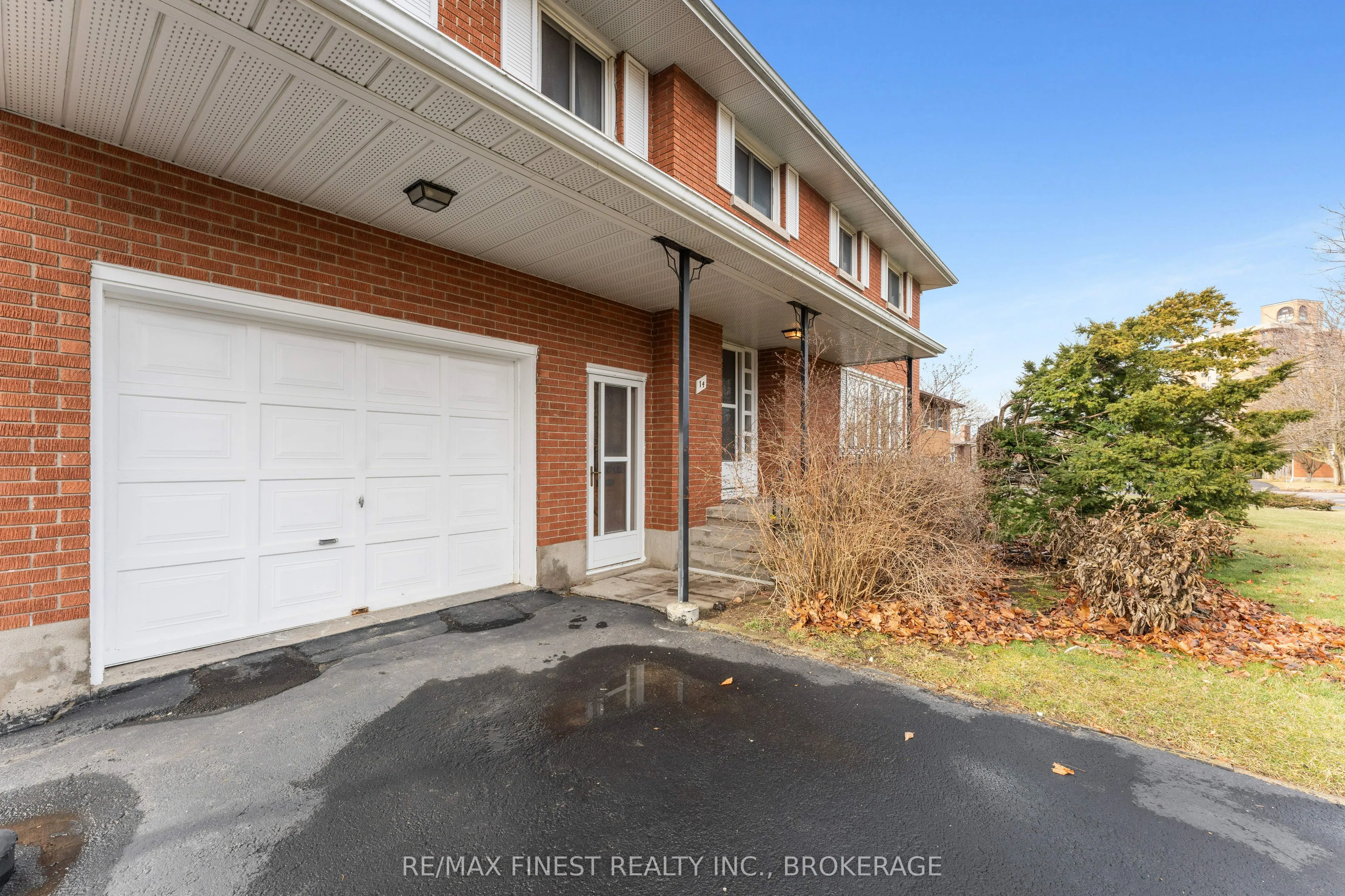 14 Machar Place