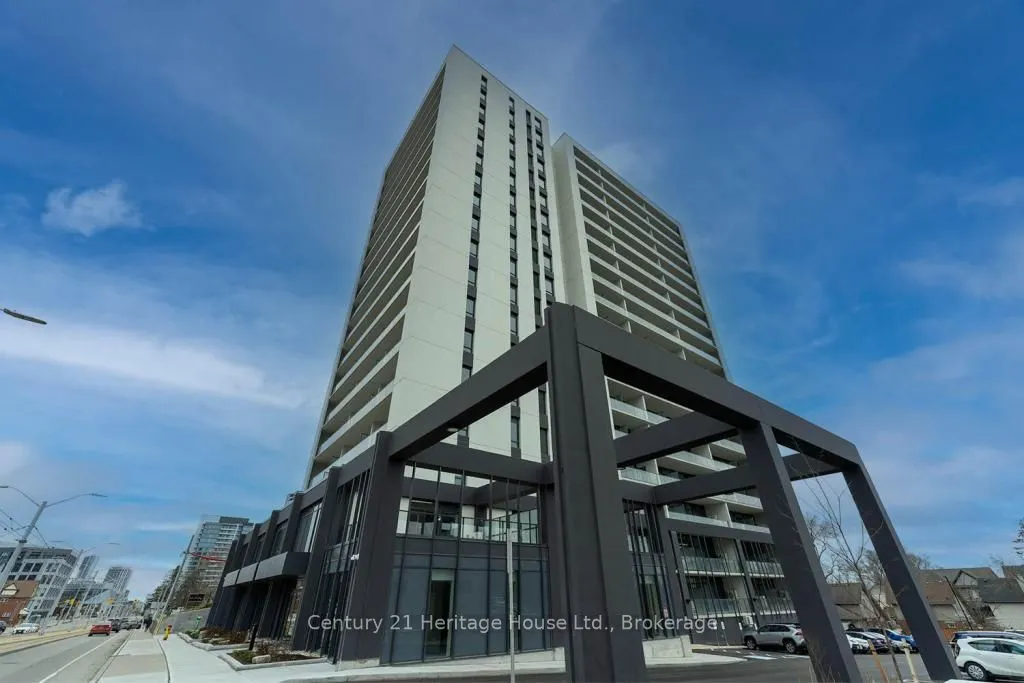 741 King Street W, #301