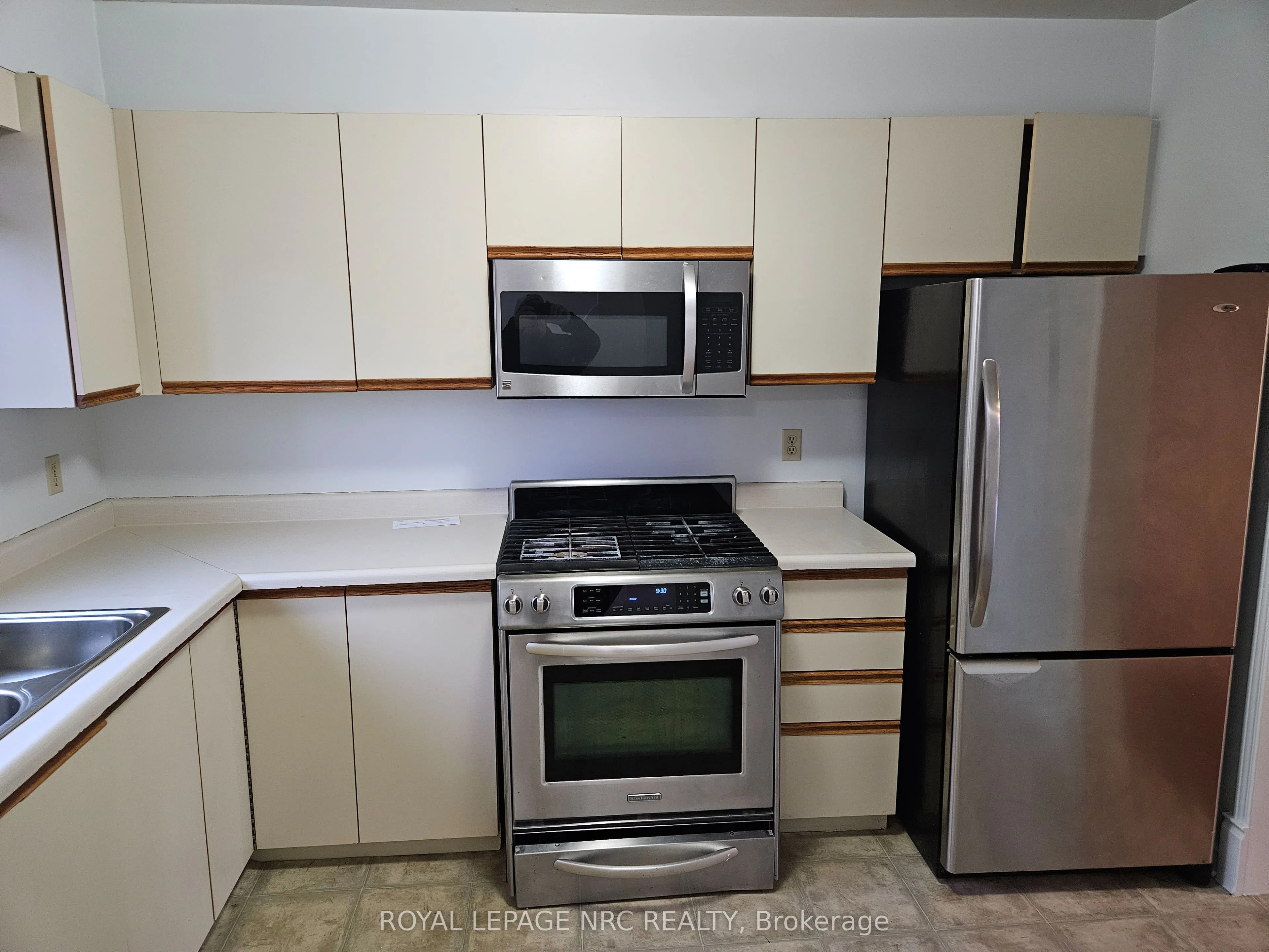 65 Dorchester Boulevard #44
