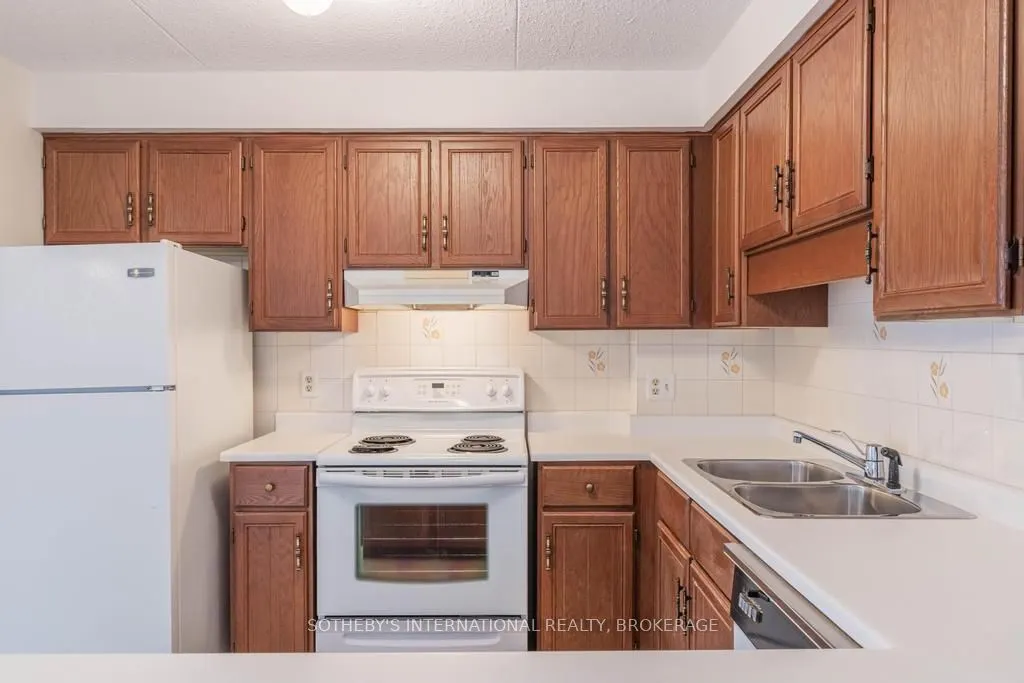 61 Paffard Street #403
