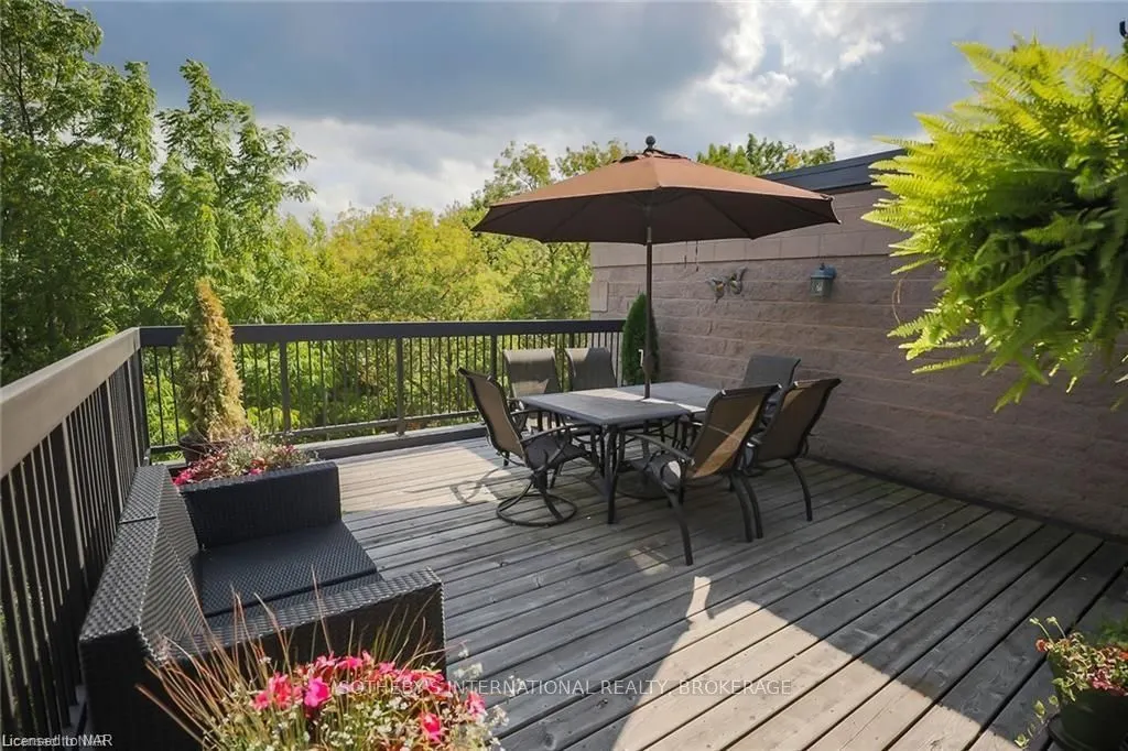 61 Paffard Street #403