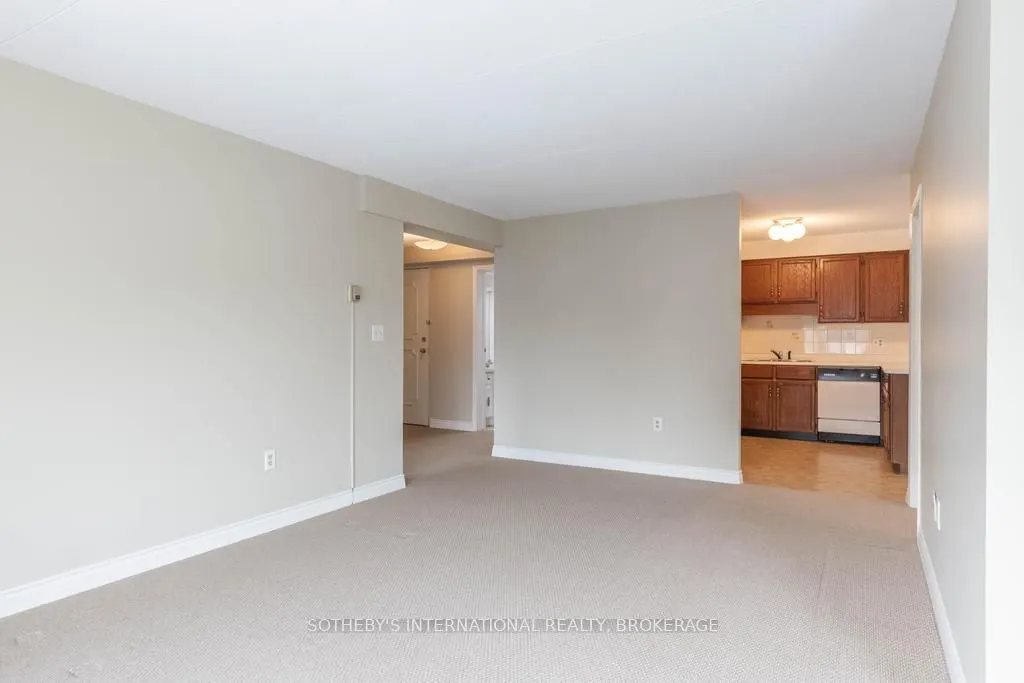 61 Paffard Street #403