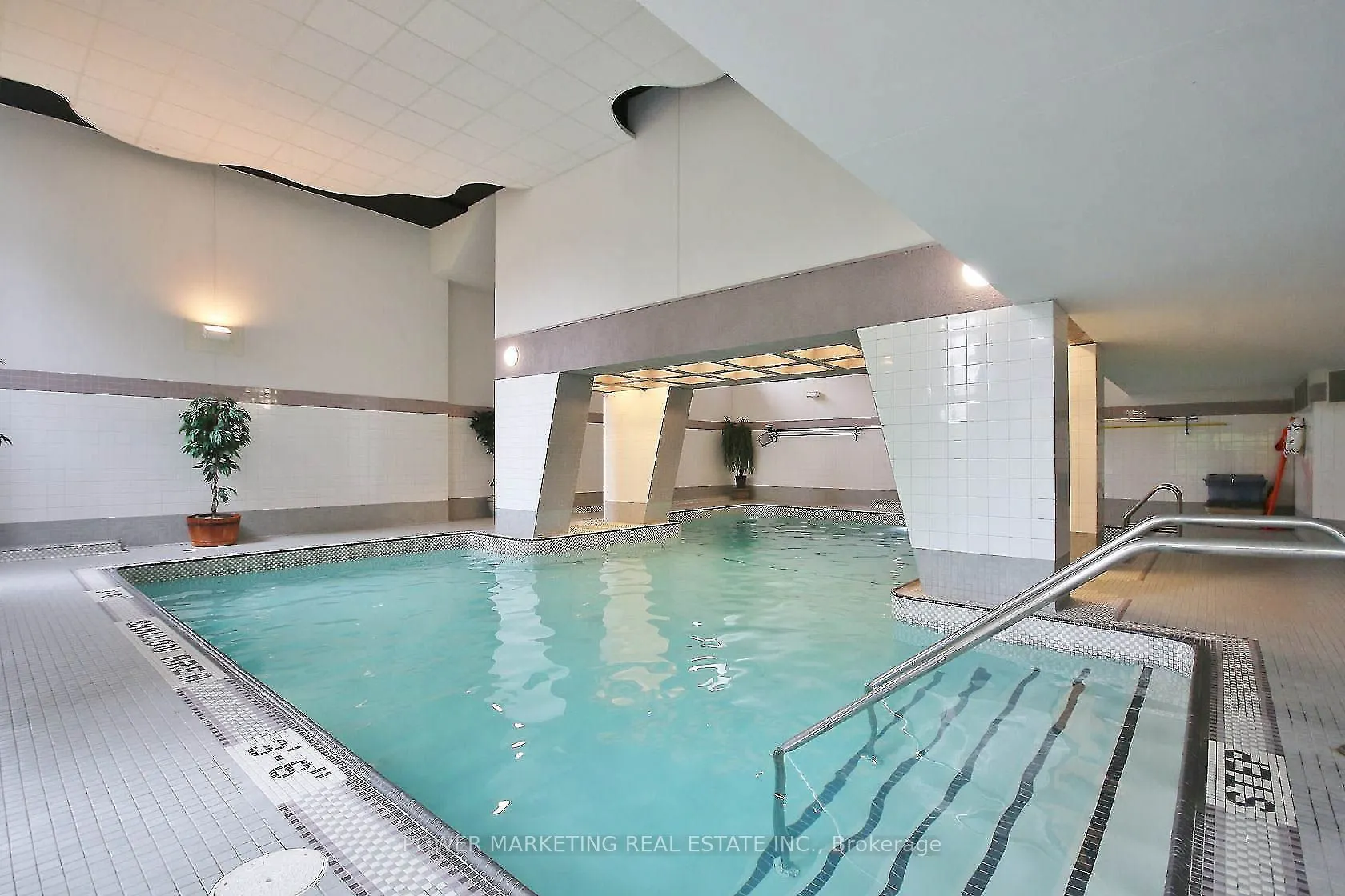 1081 AMBLESIDE Drive, #1604