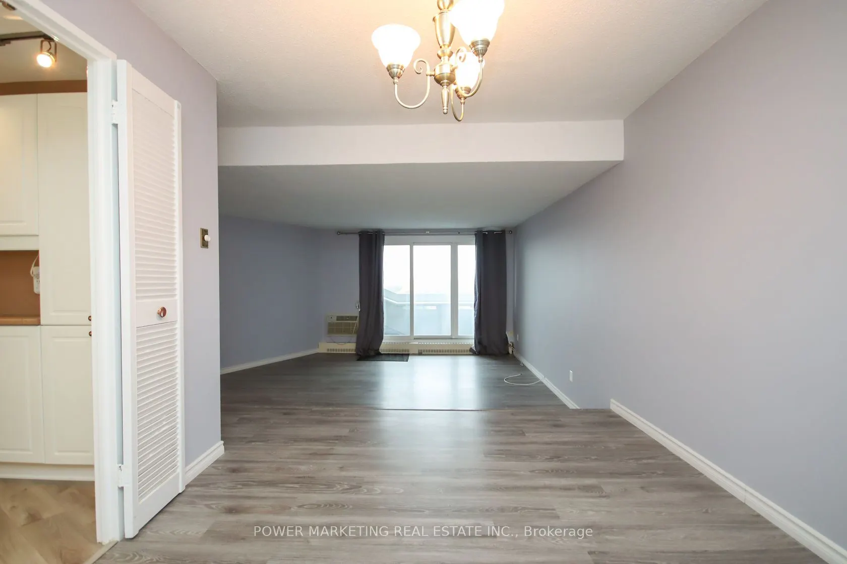 1081 AMBLESIDE Drive, #1604