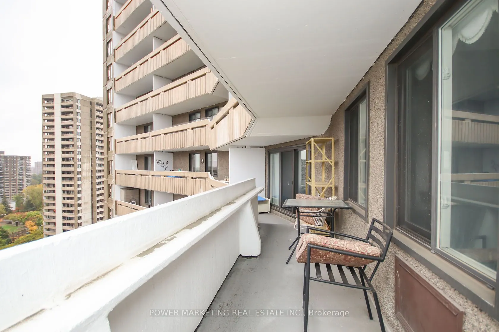 1081 AMBLESIDE Drive, #1604