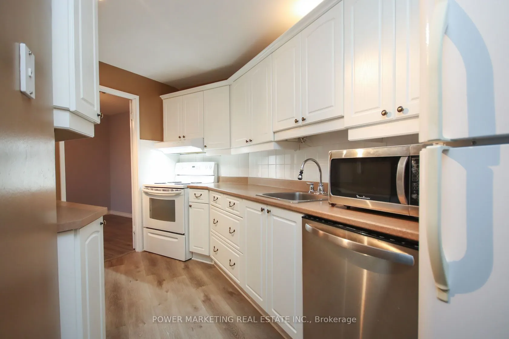 1081 AMBLESIDE Drive, #1604