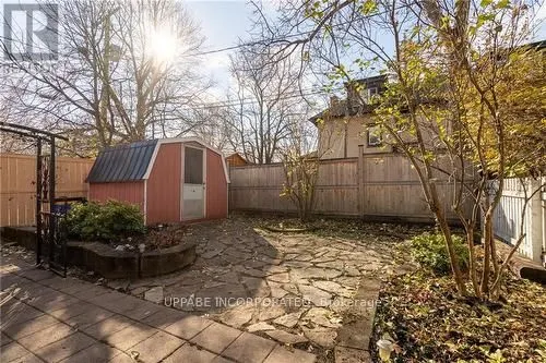 14 Beckwith Street E