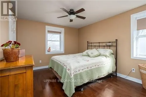 14 Beckwith Street E
