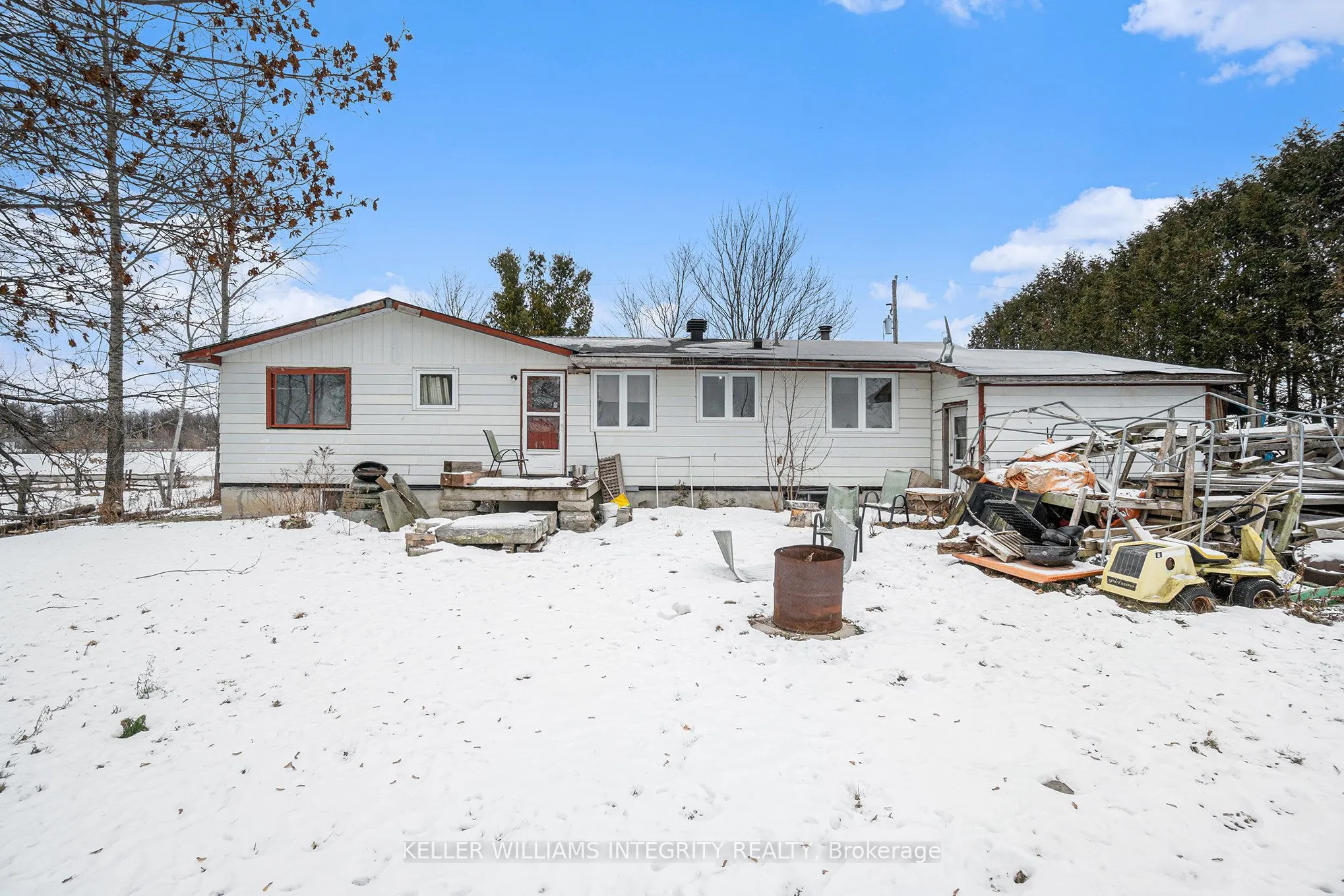 1568 Pilon Road