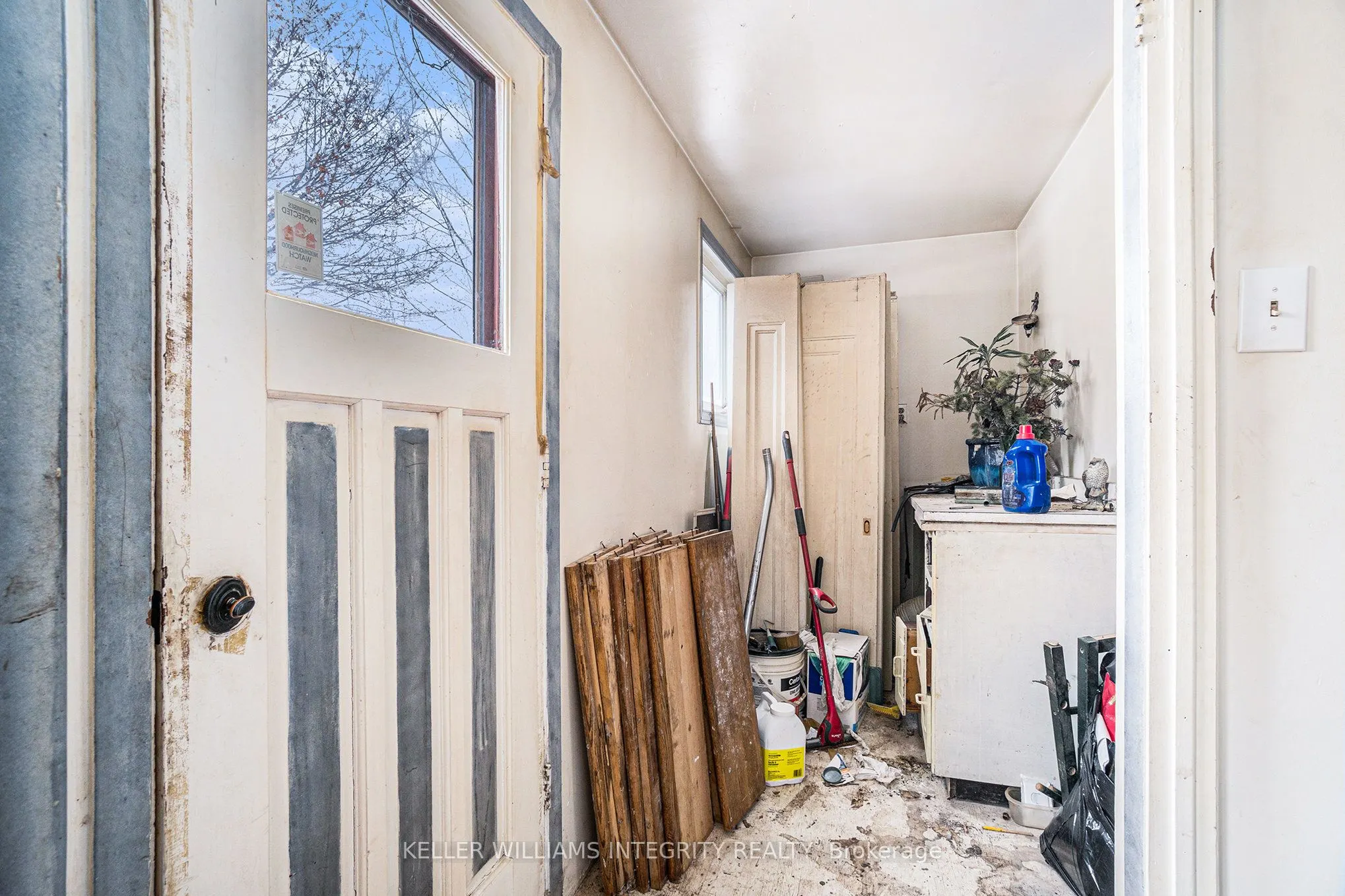 1568 Pilon Road