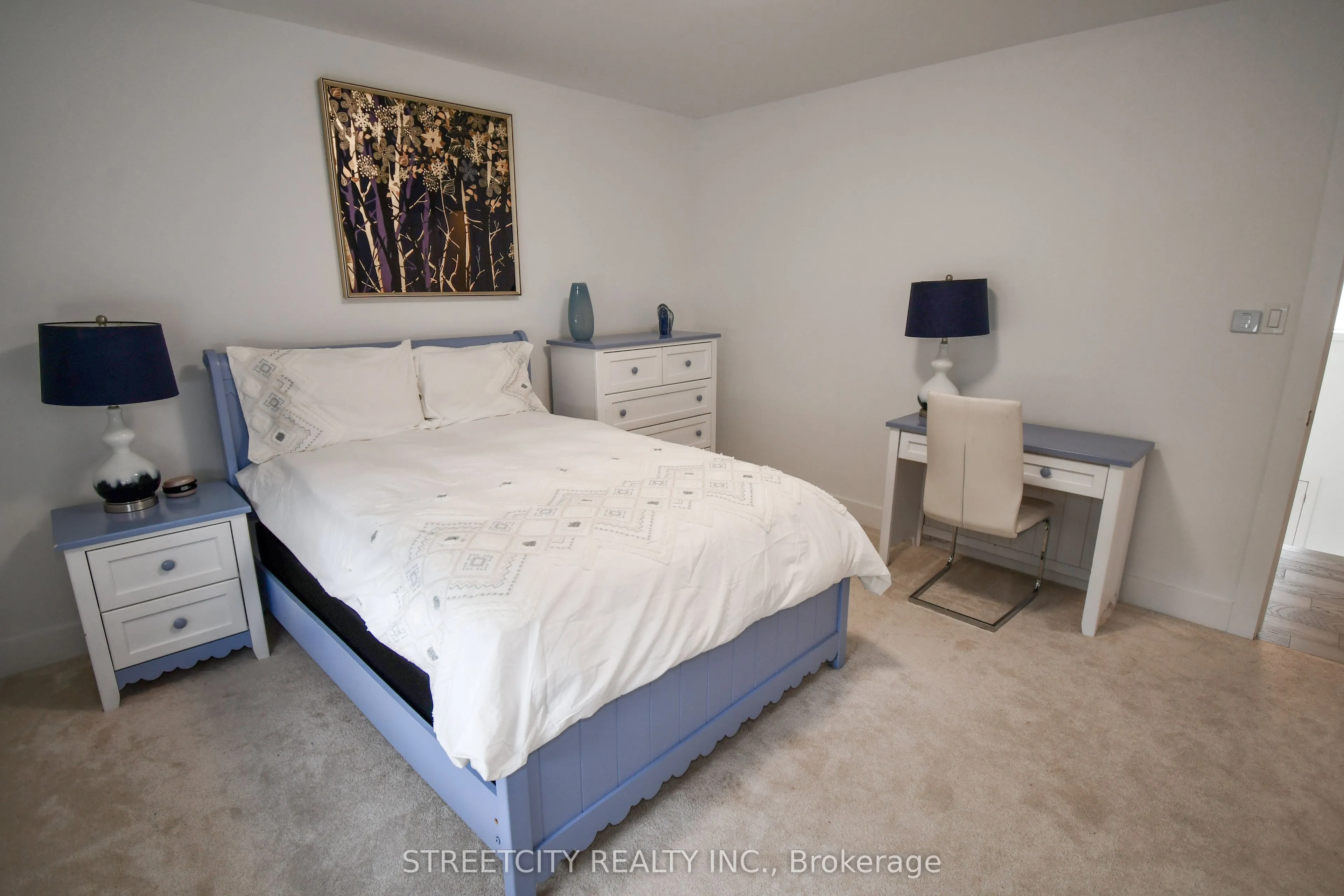 2705 Oriole Drive