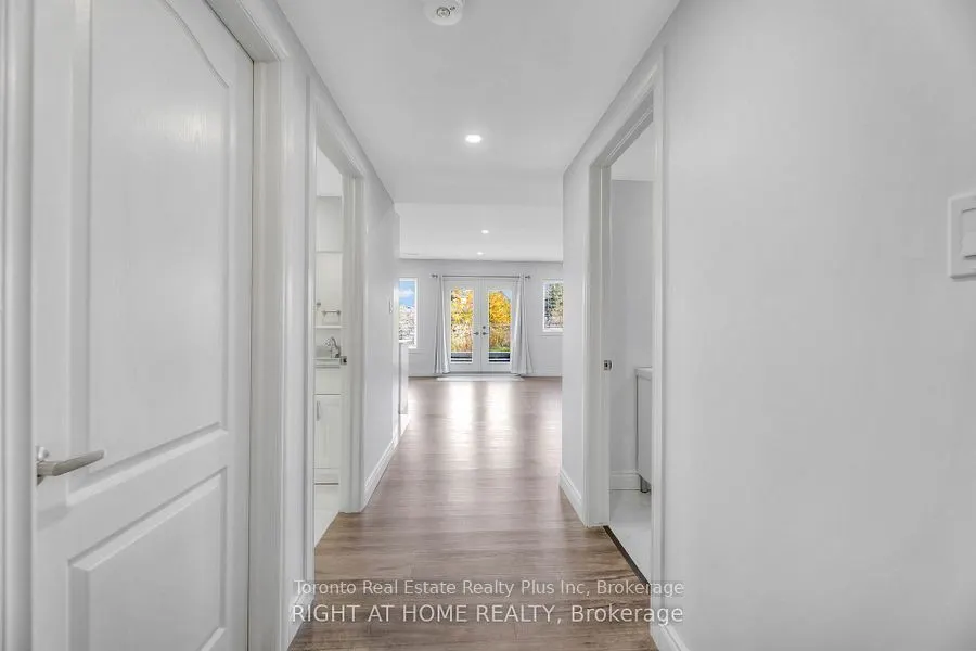 27 Deerfield Lane
