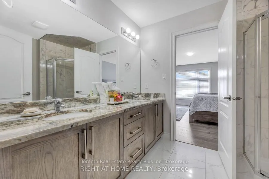 27 Deerfield Lane
