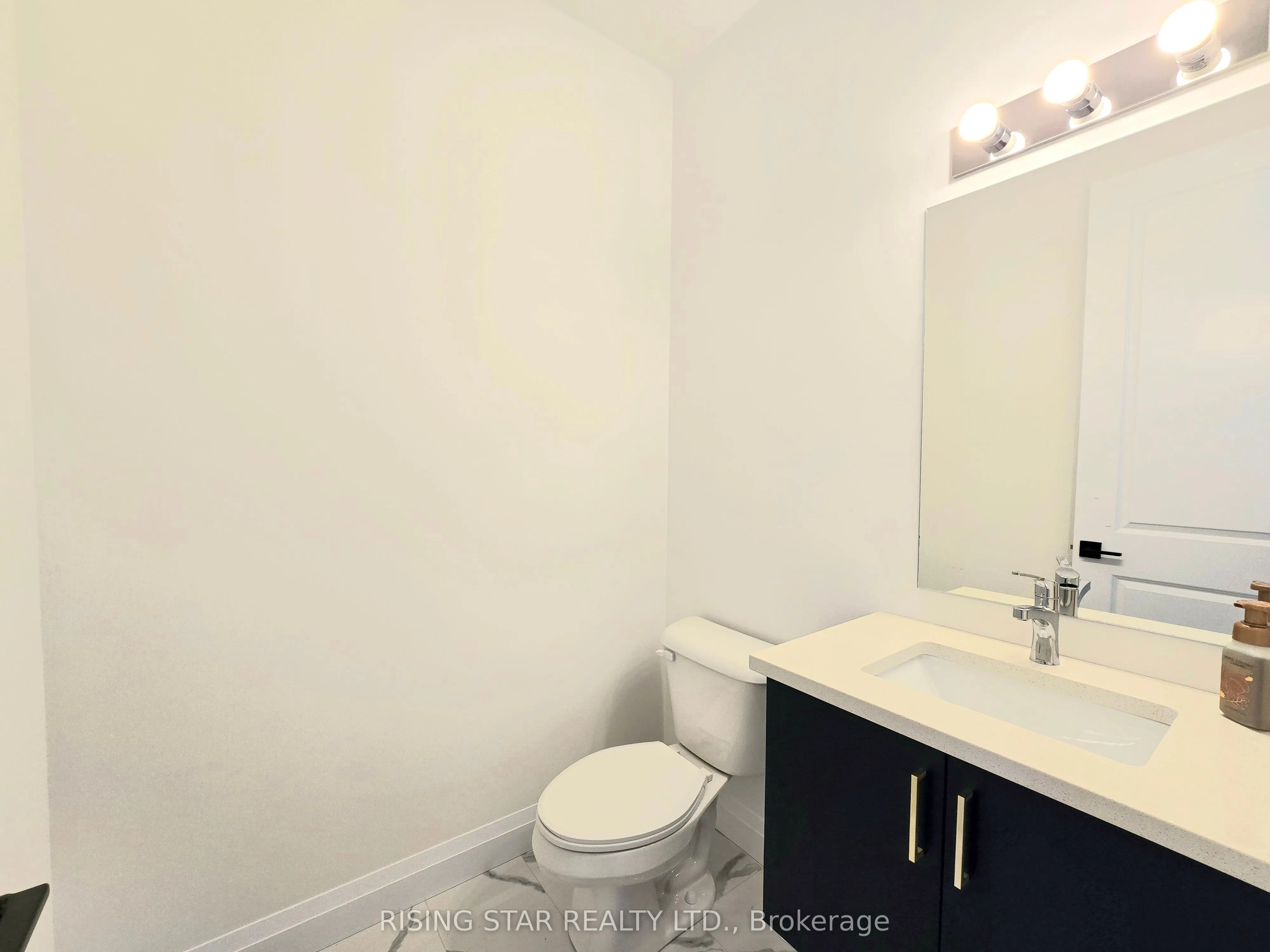 242 Mount Pleasant 5 Street