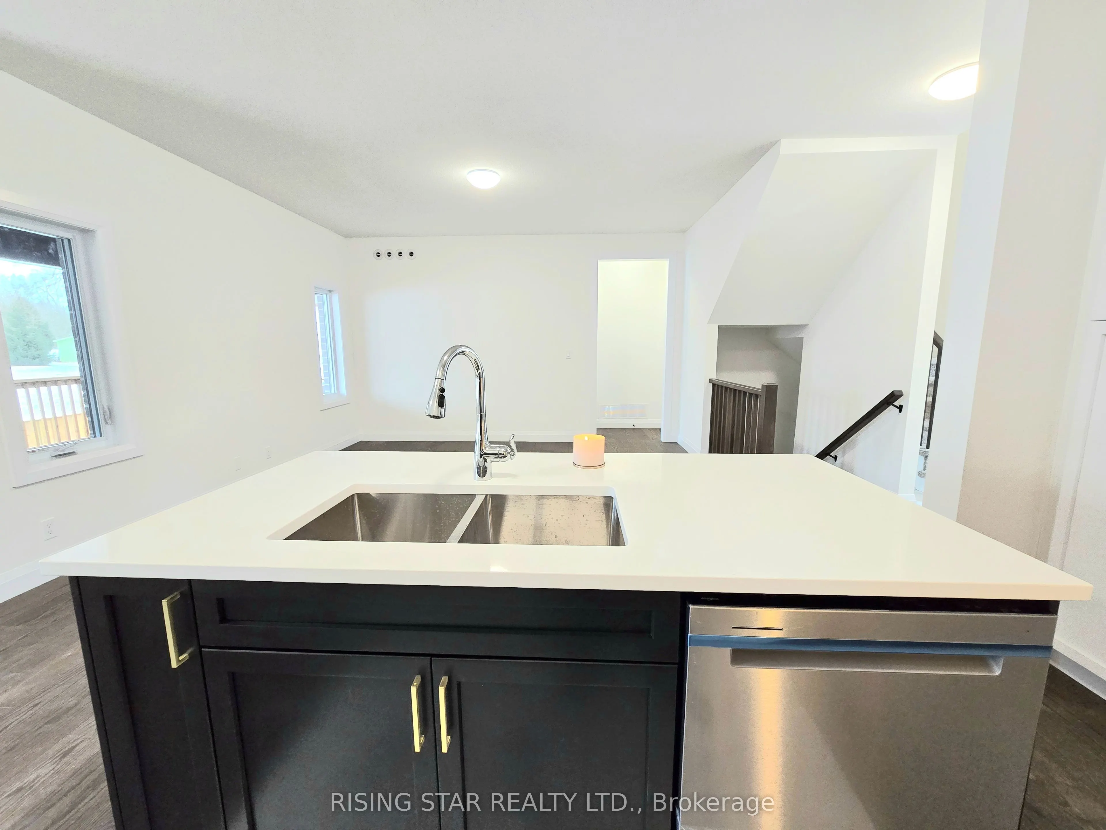 242 Mount Pleasant 5 Street