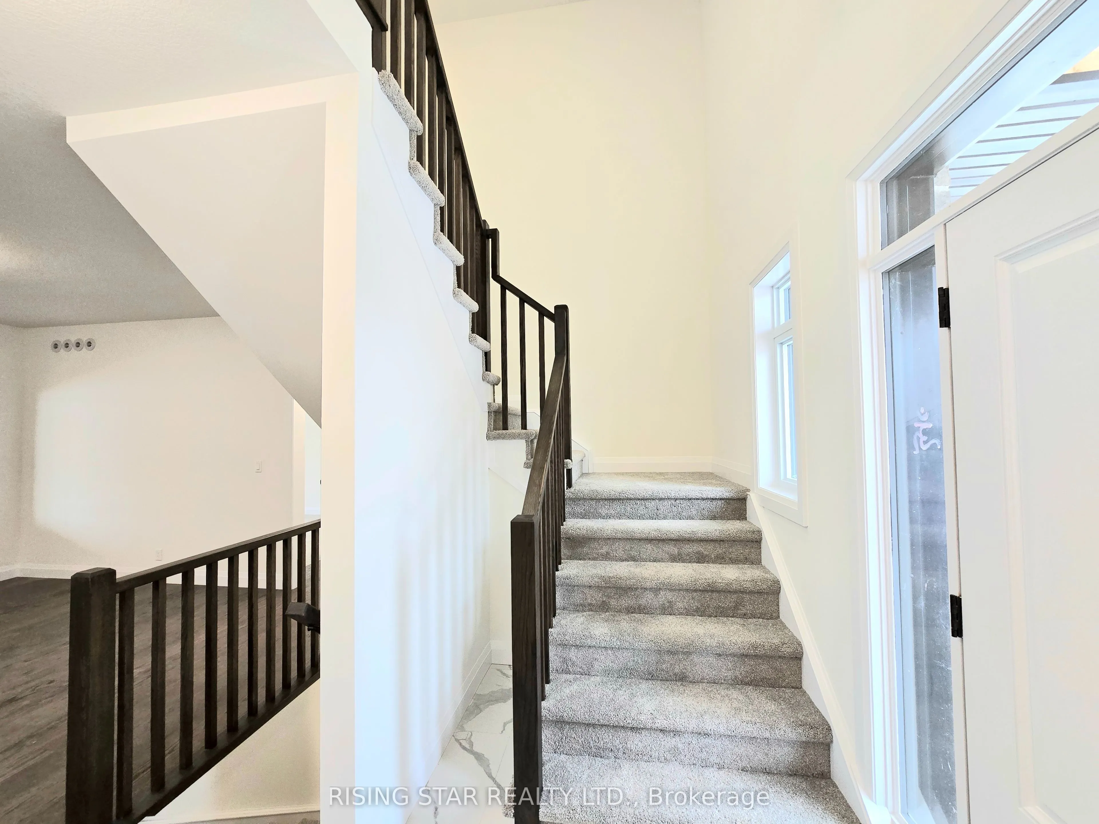 242 Mount Pleasant 5 Street