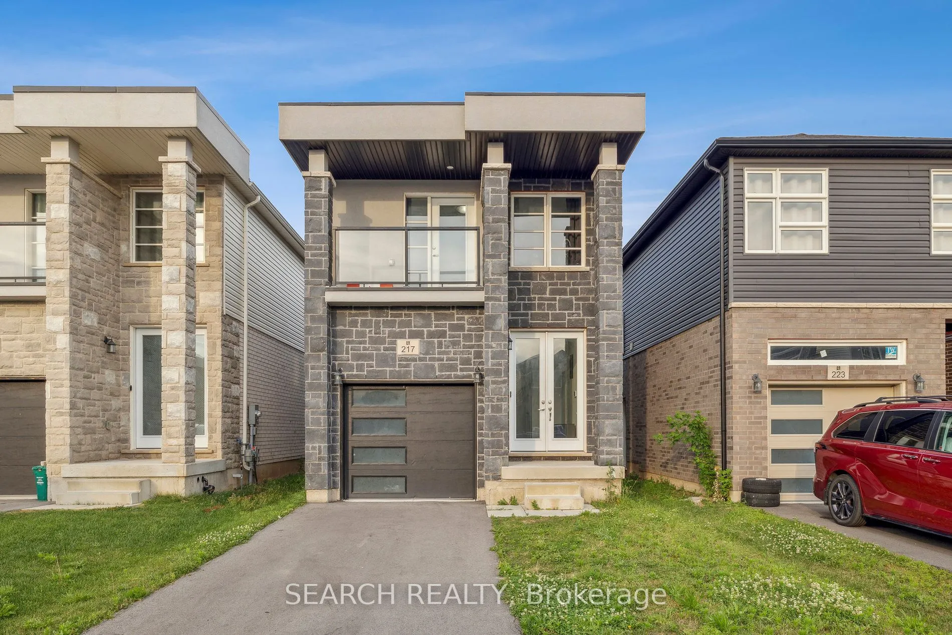 217 Louise Street