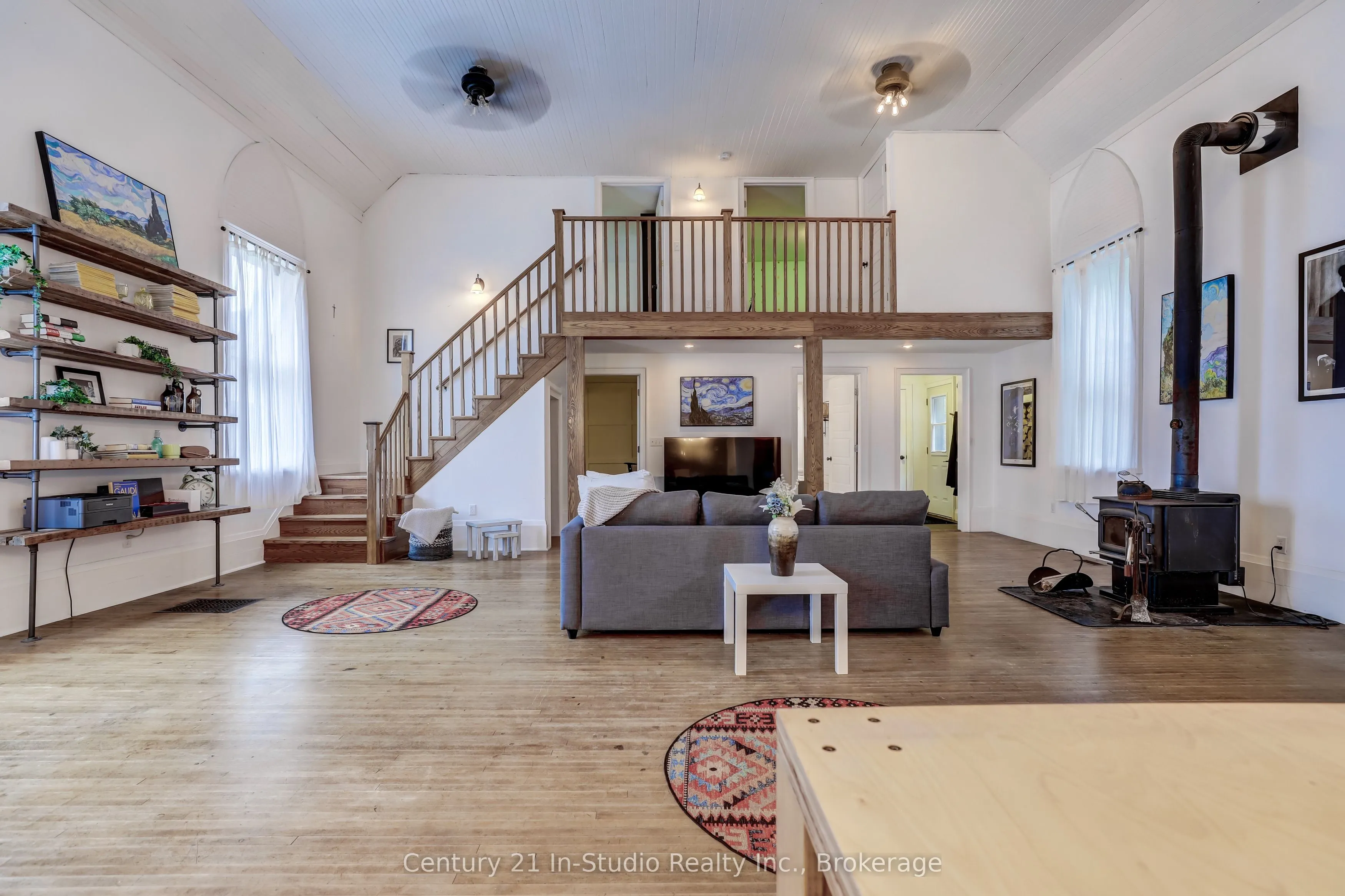 44 2ND Avenue