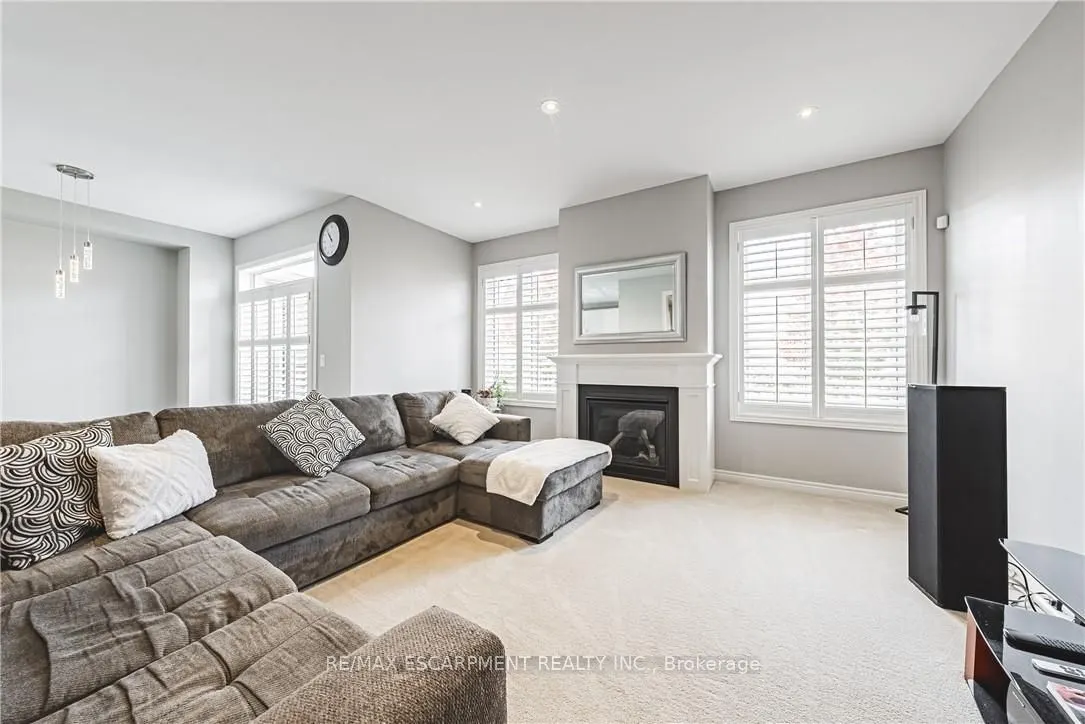 51 Narbonne Crescent