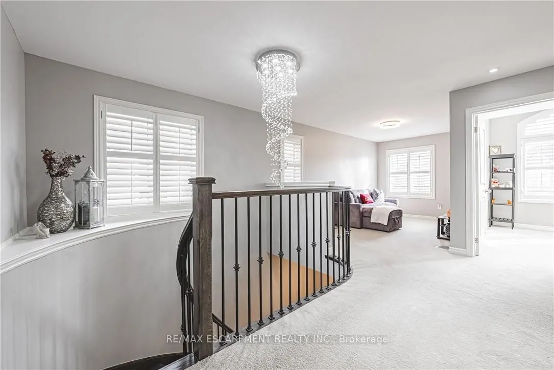 51 Narbonne Crescent