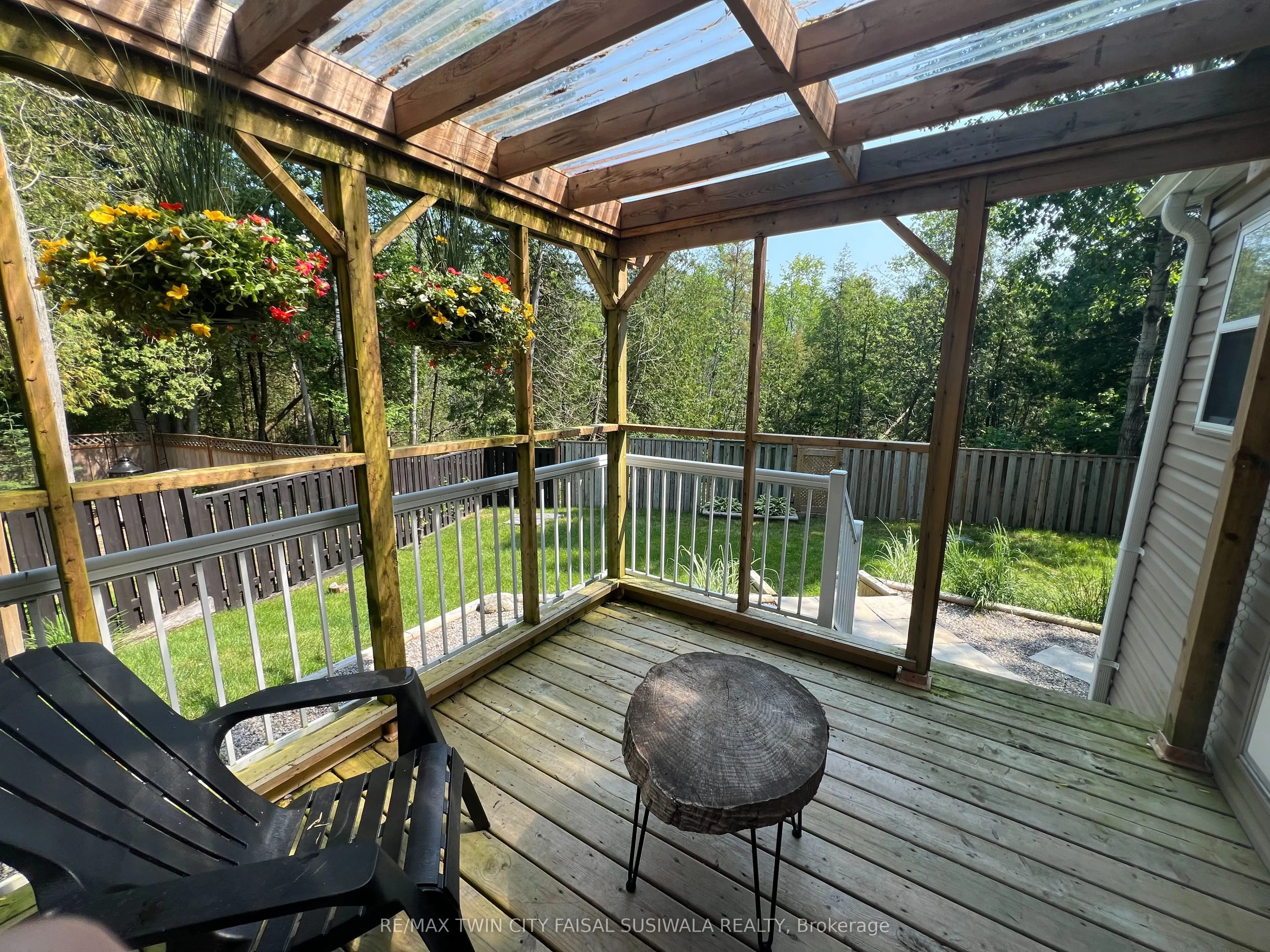 1085 10th Concession Road W, #36