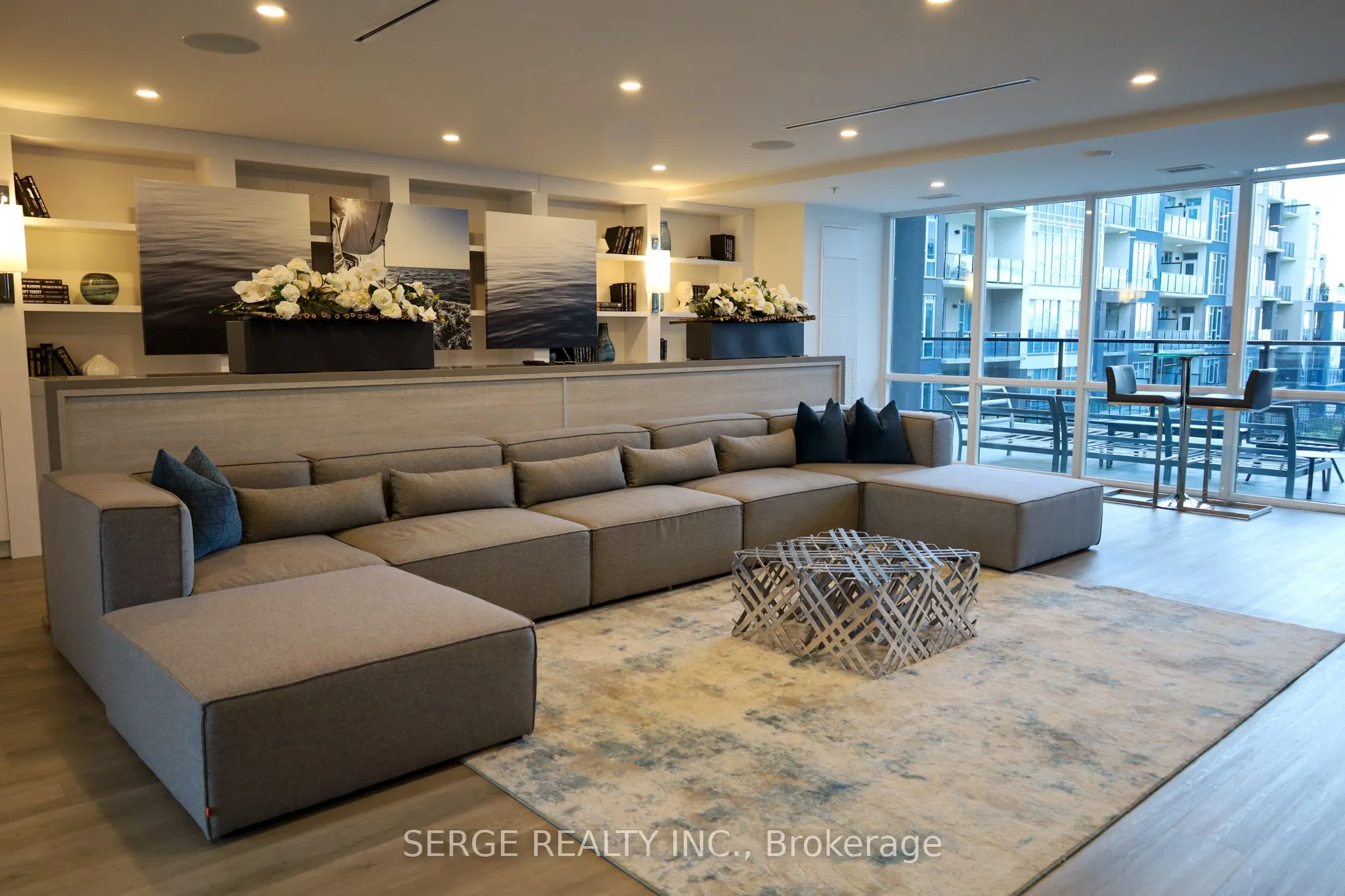 16 CONCORD Place #145