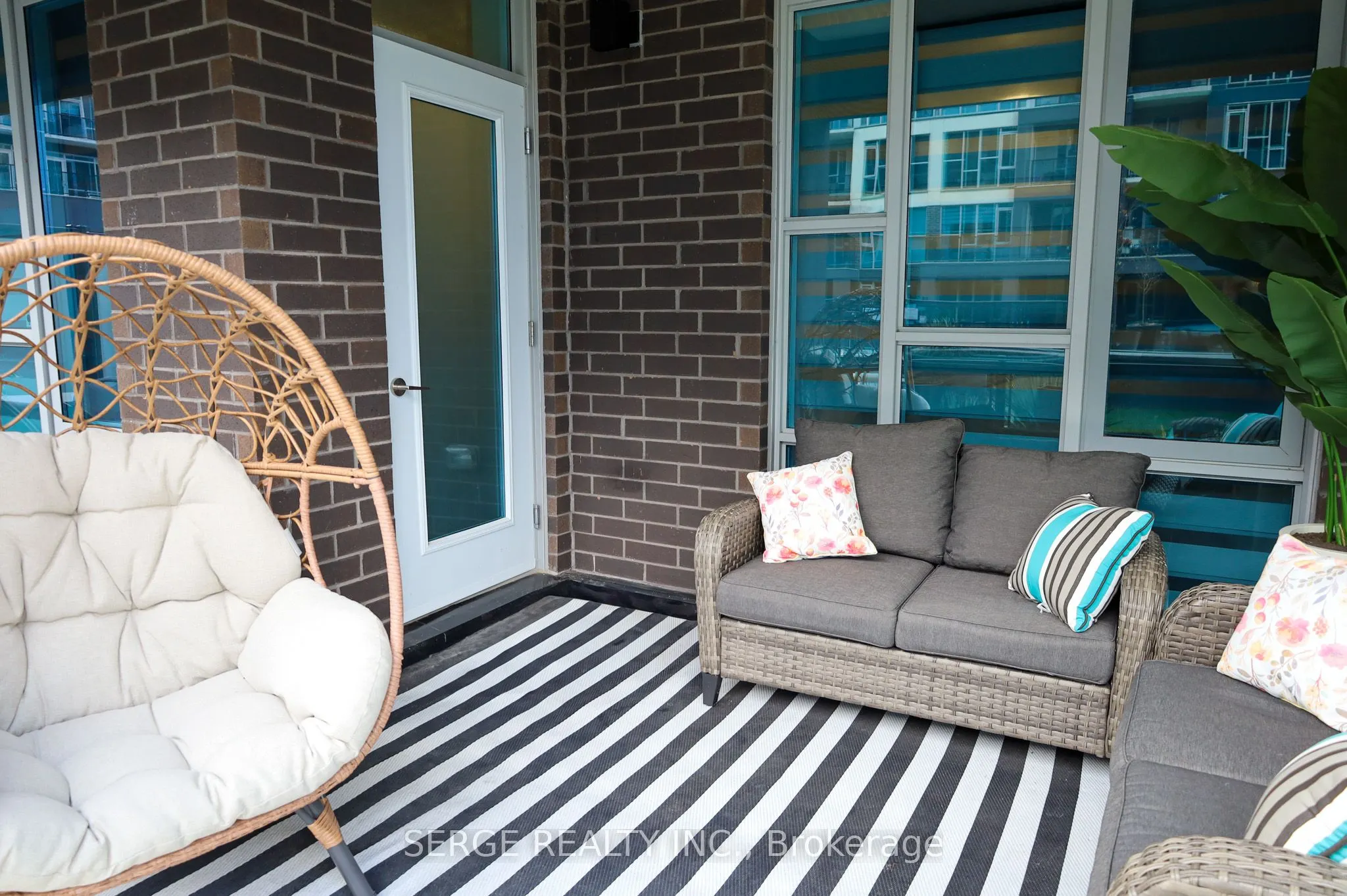 16 CONCORD Place #145