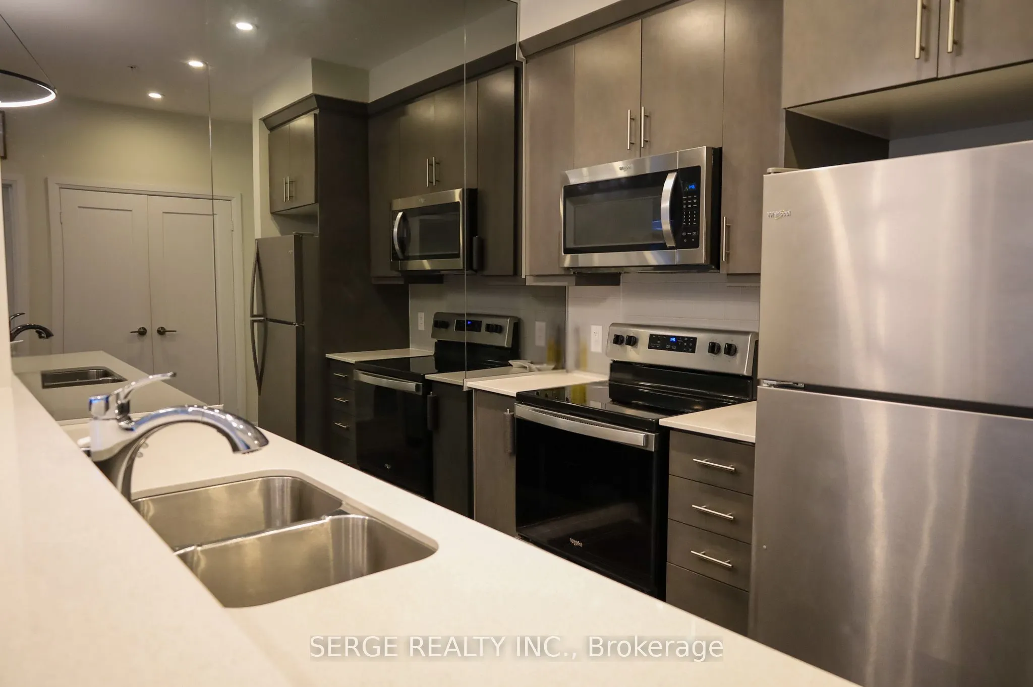 16 CONCORD Place #145