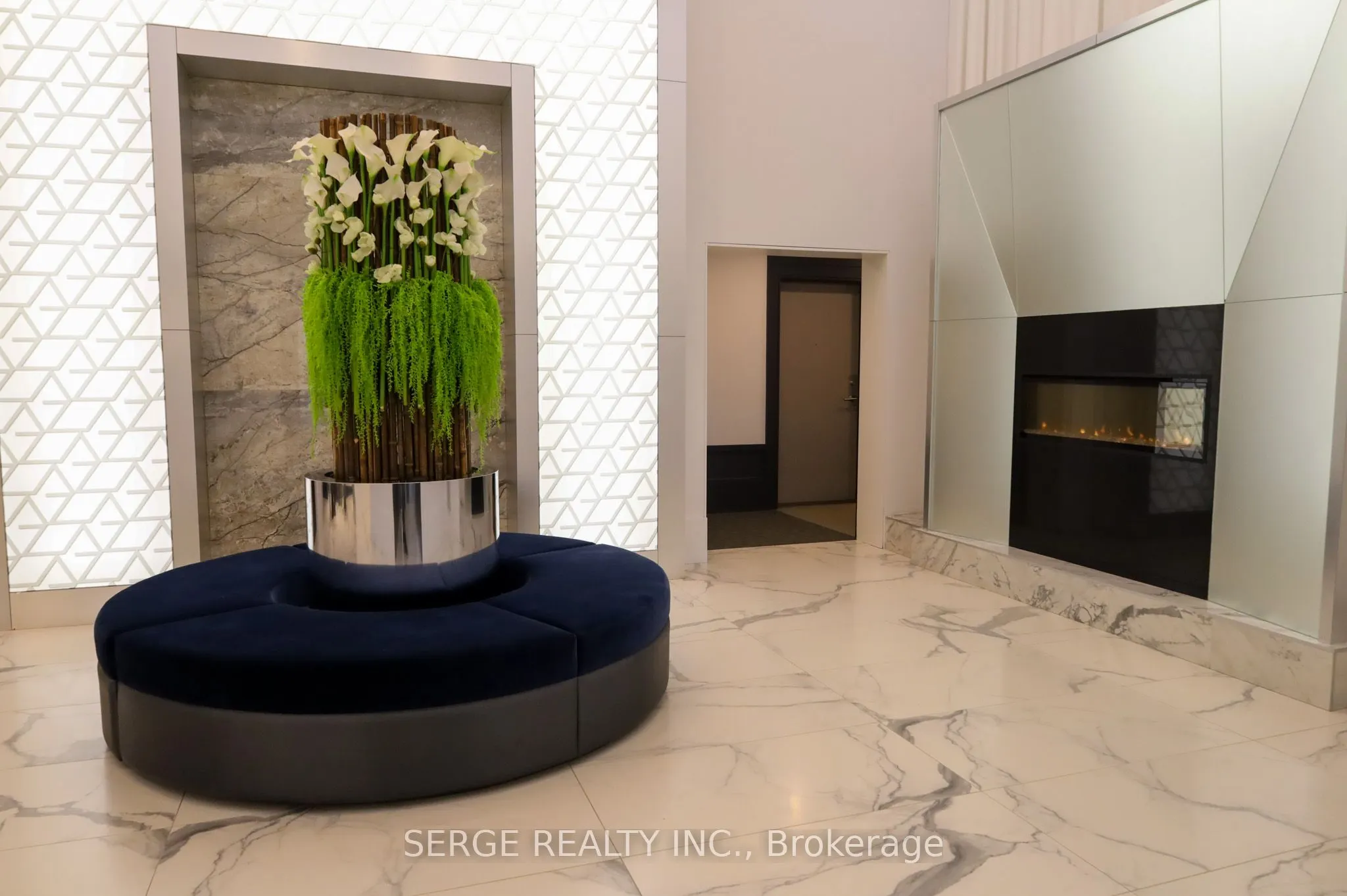 16 CONCORD Place #145
