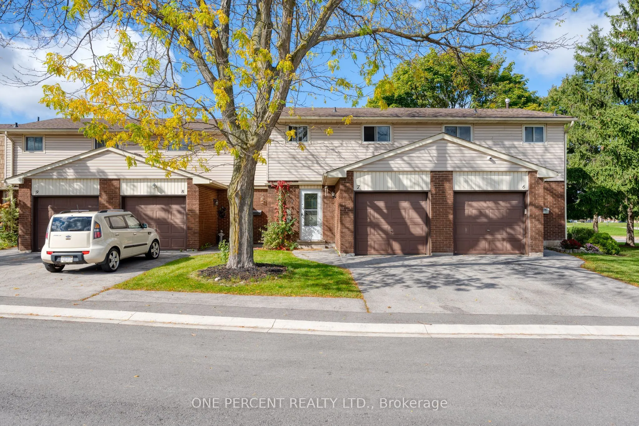 1350 Limeridge Road E, #7