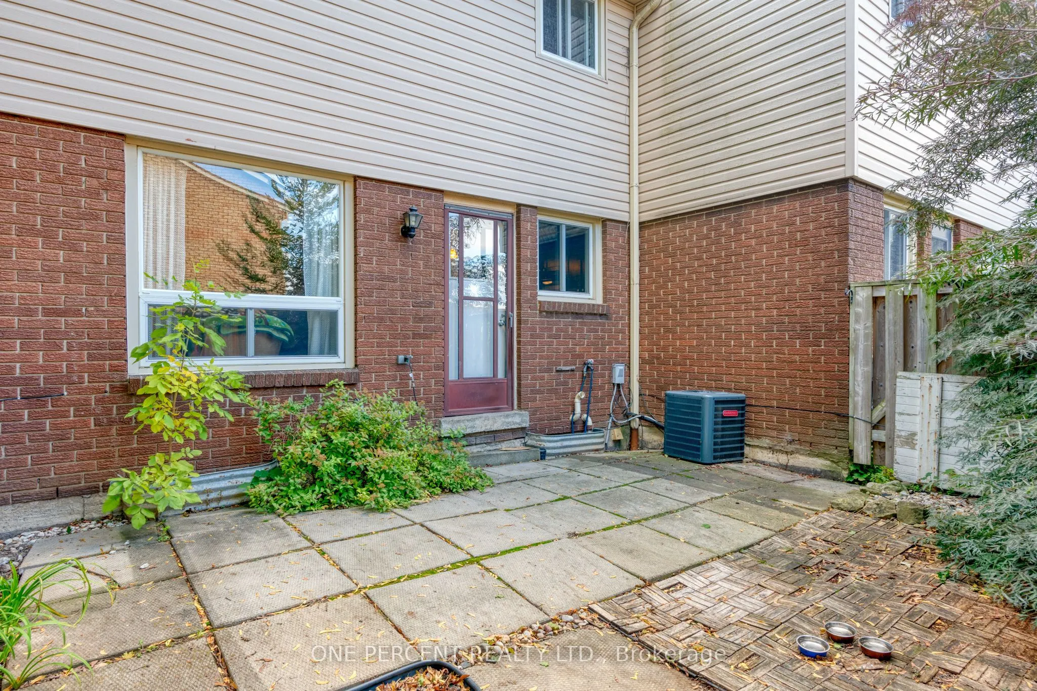 1350 Limeridge Road E, #7