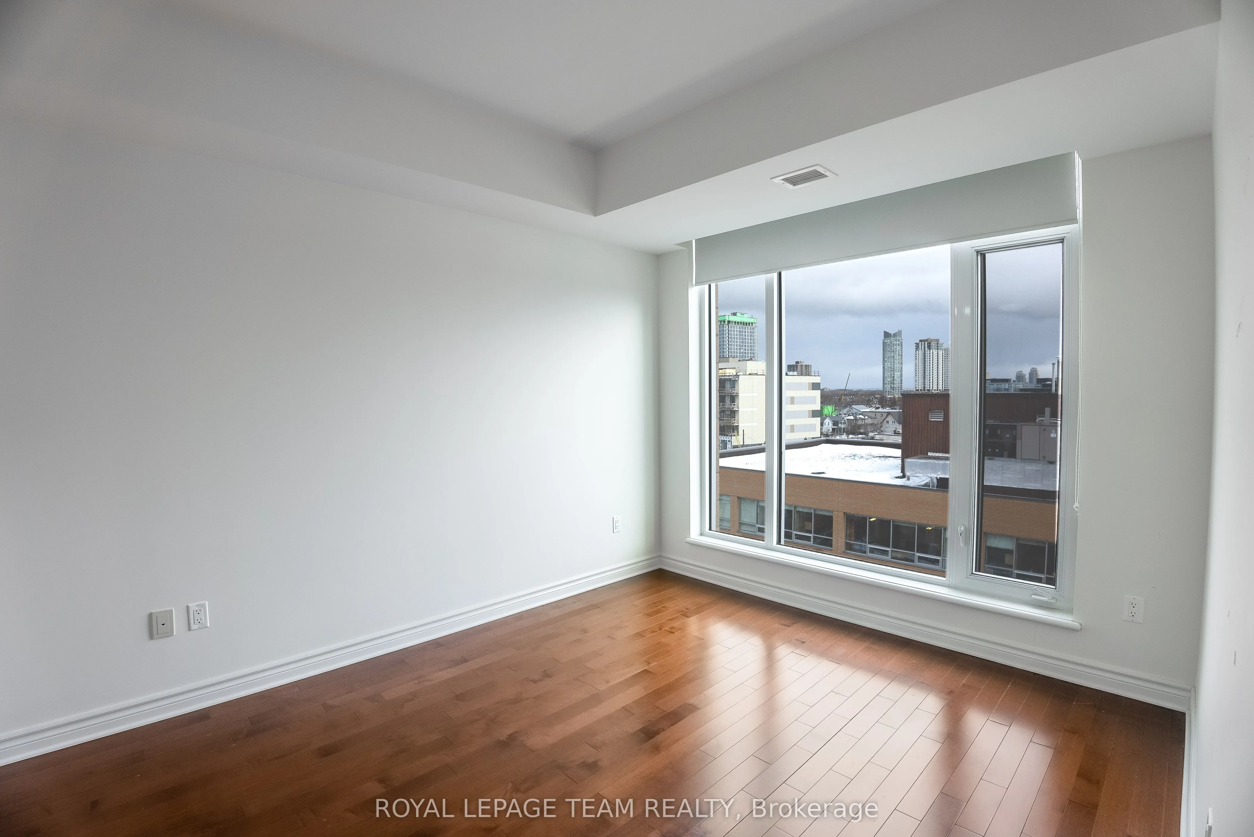 575 Byron Avenue, #609