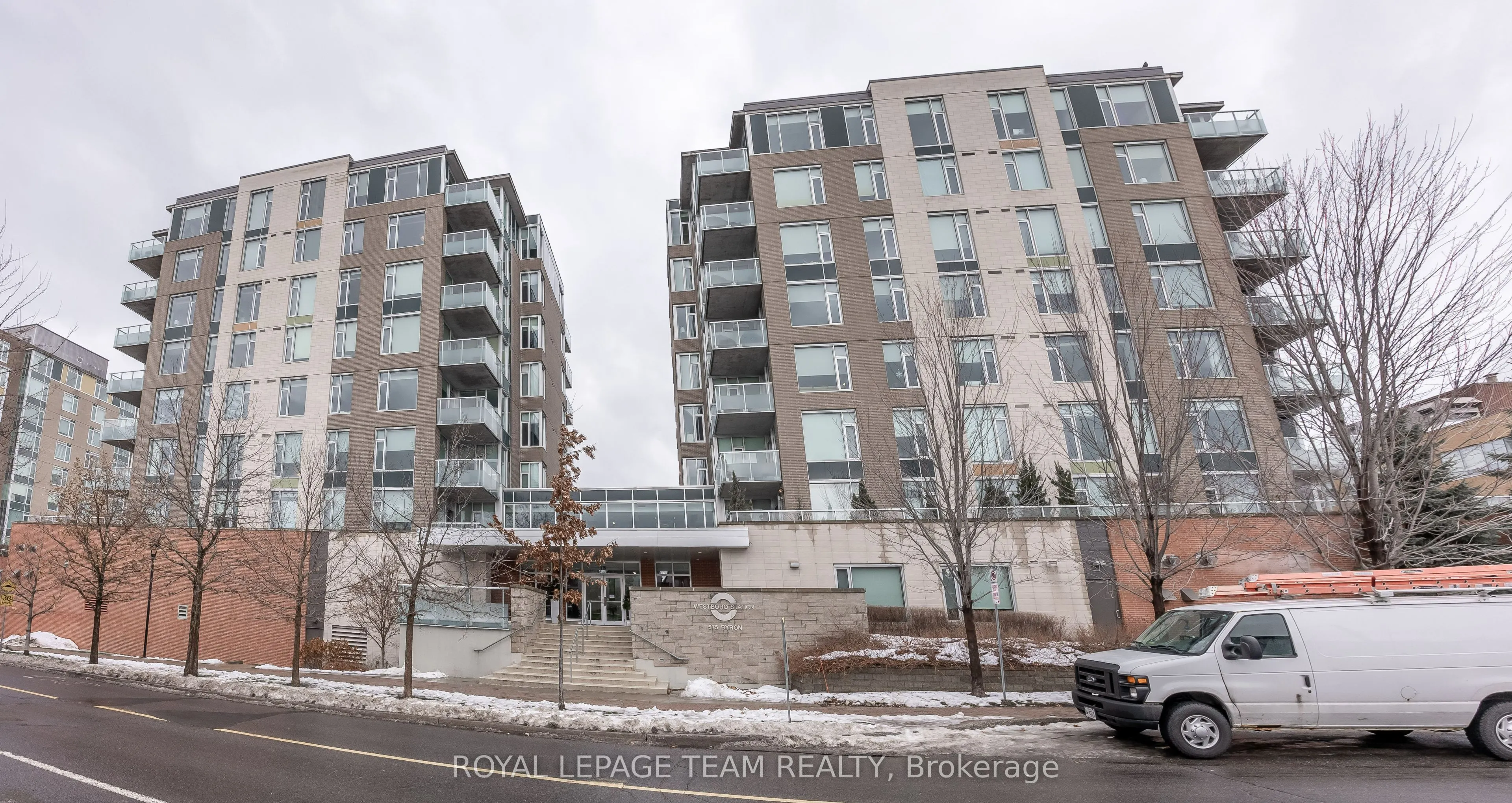575 Byron Avenue, #609