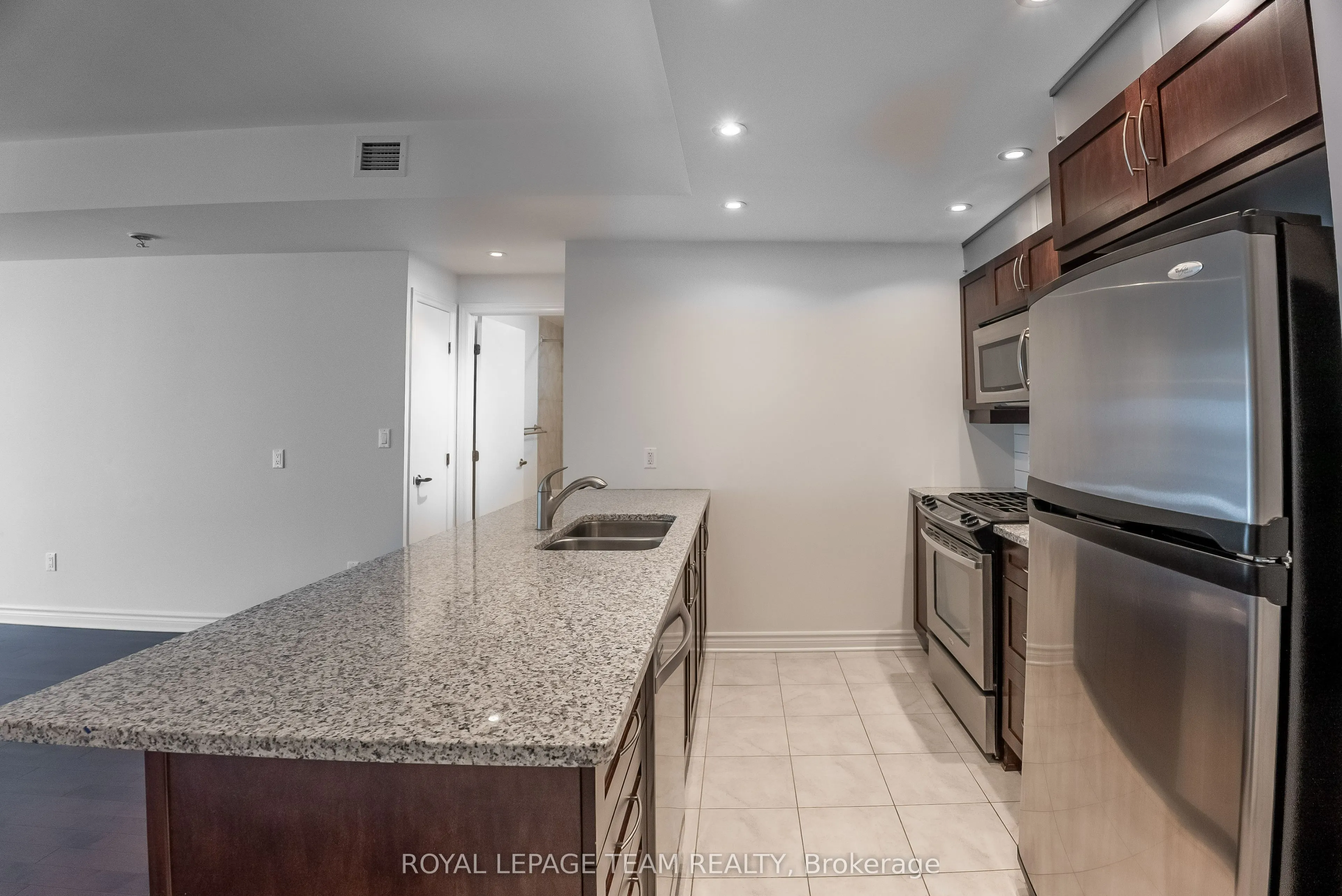 575 Byron Avenue, #609