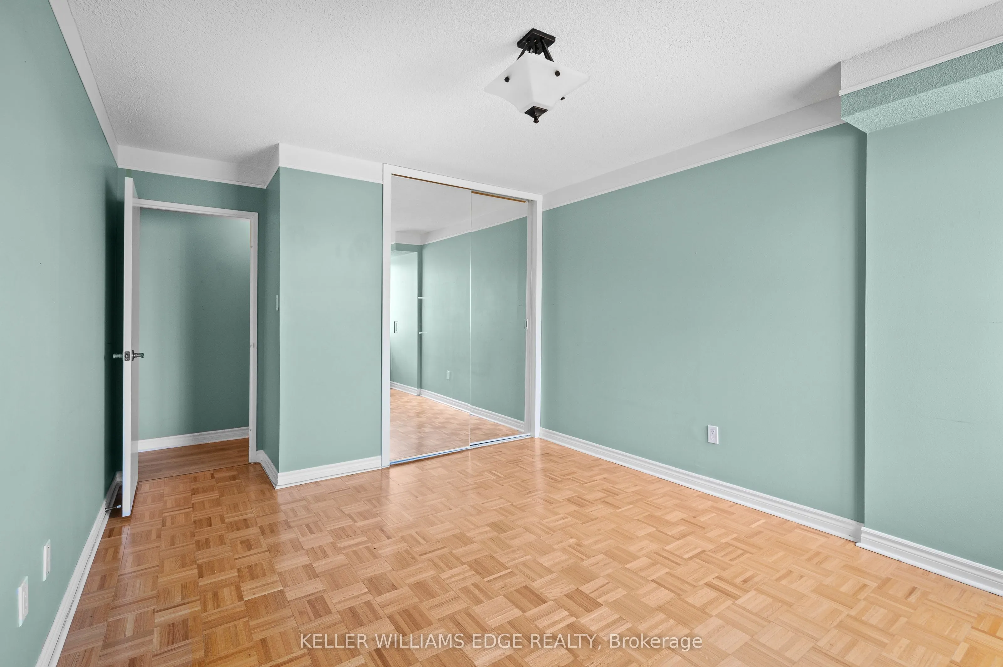 301 Frances Avenue, #404