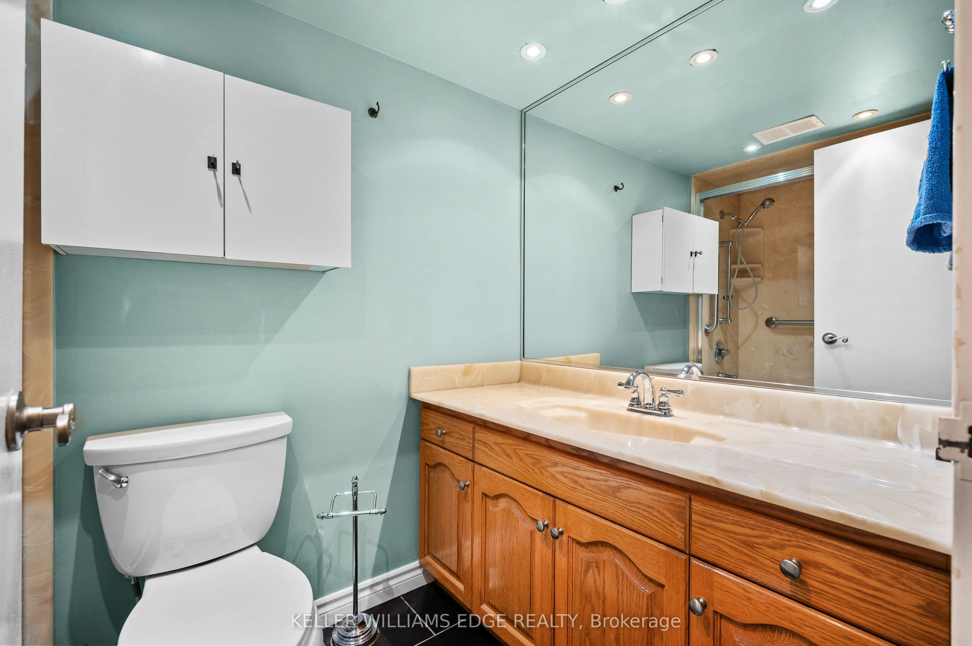 301 Frances Avenue, #404